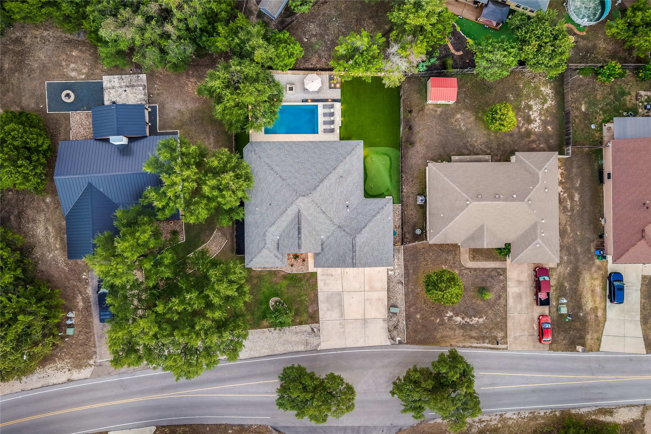 main property photo 35