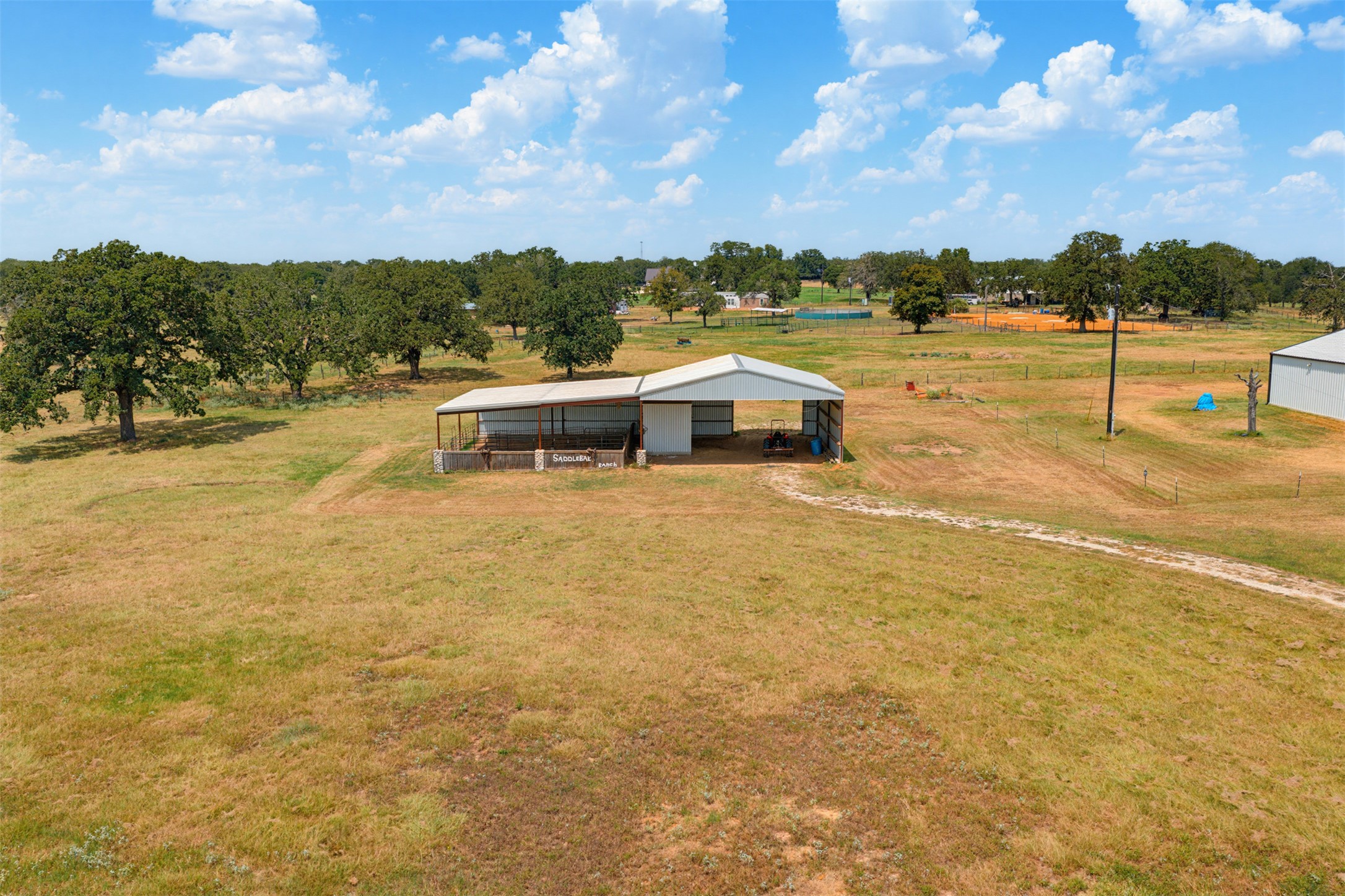 main property photo 17