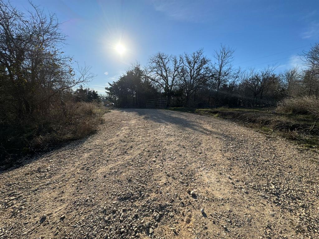 main property photo 11