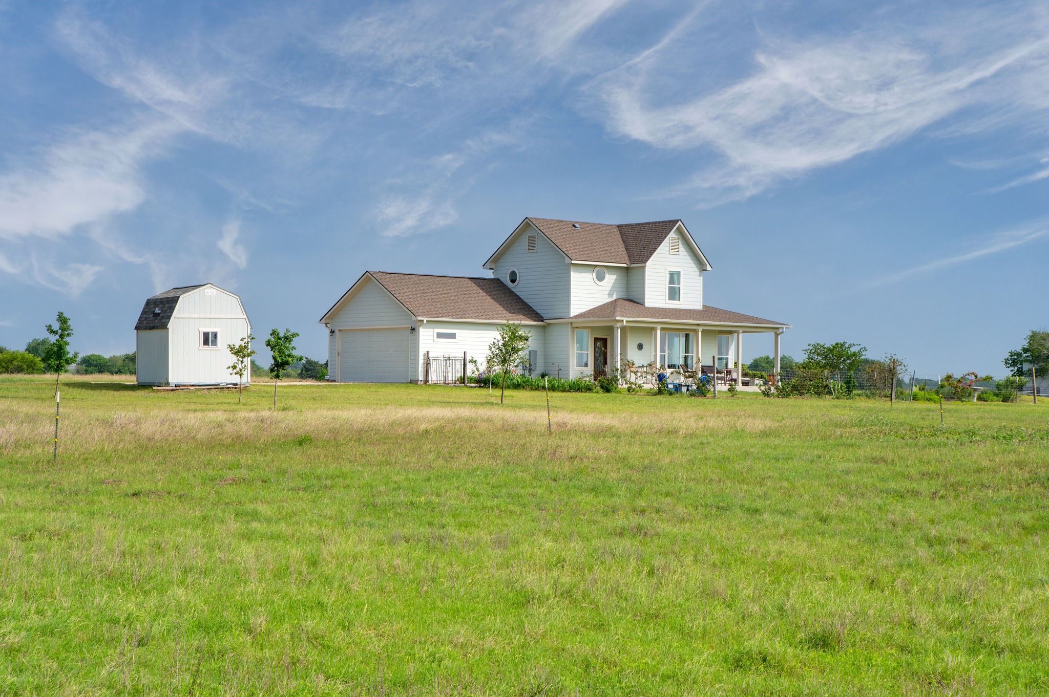 main property photo 30