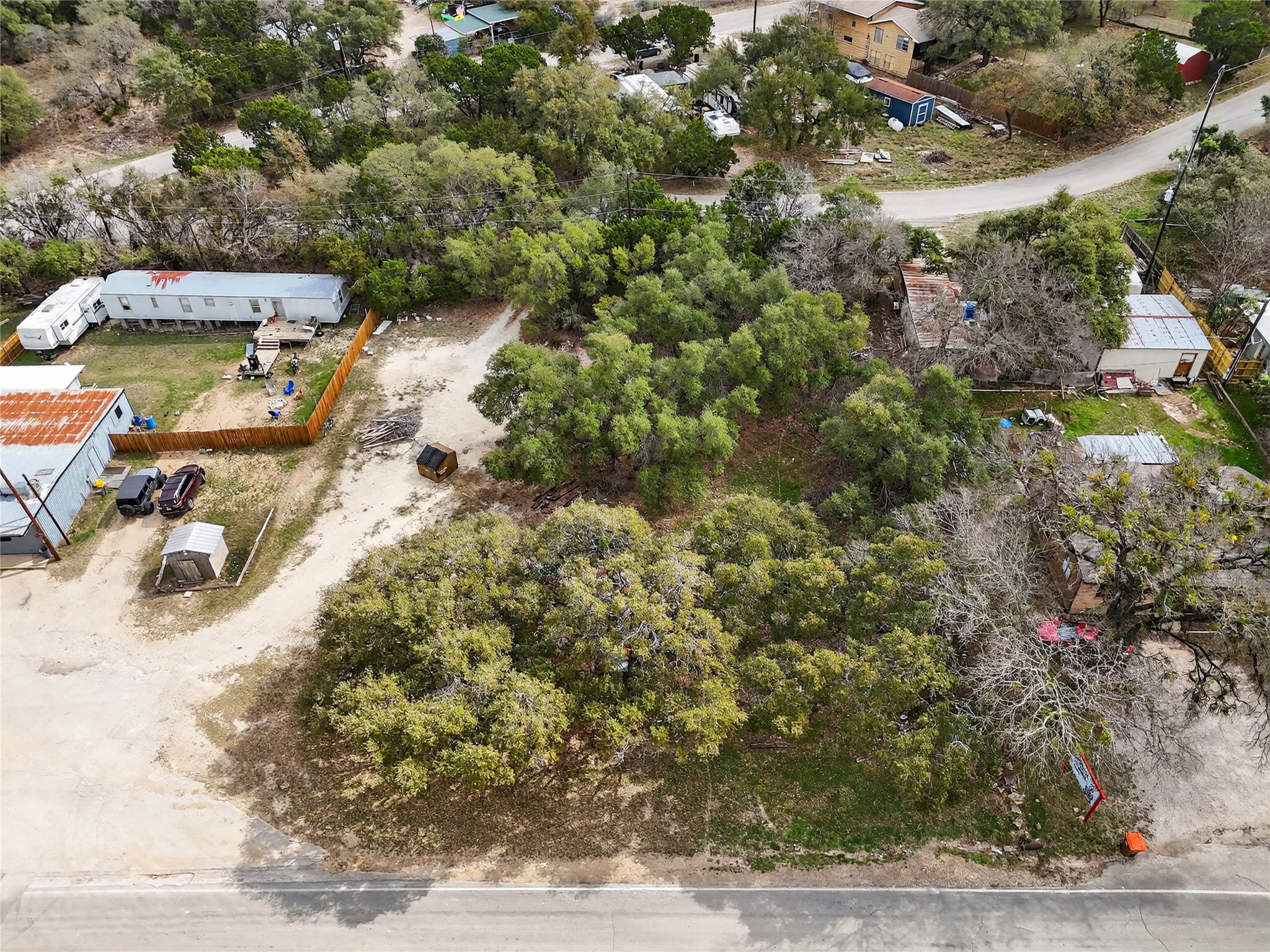 main property photo 11