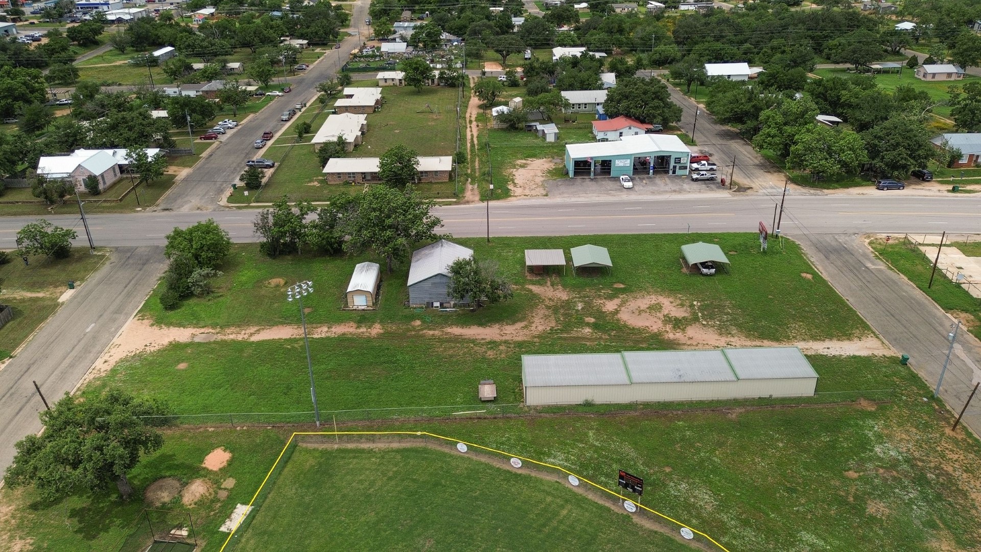 main property photo 3