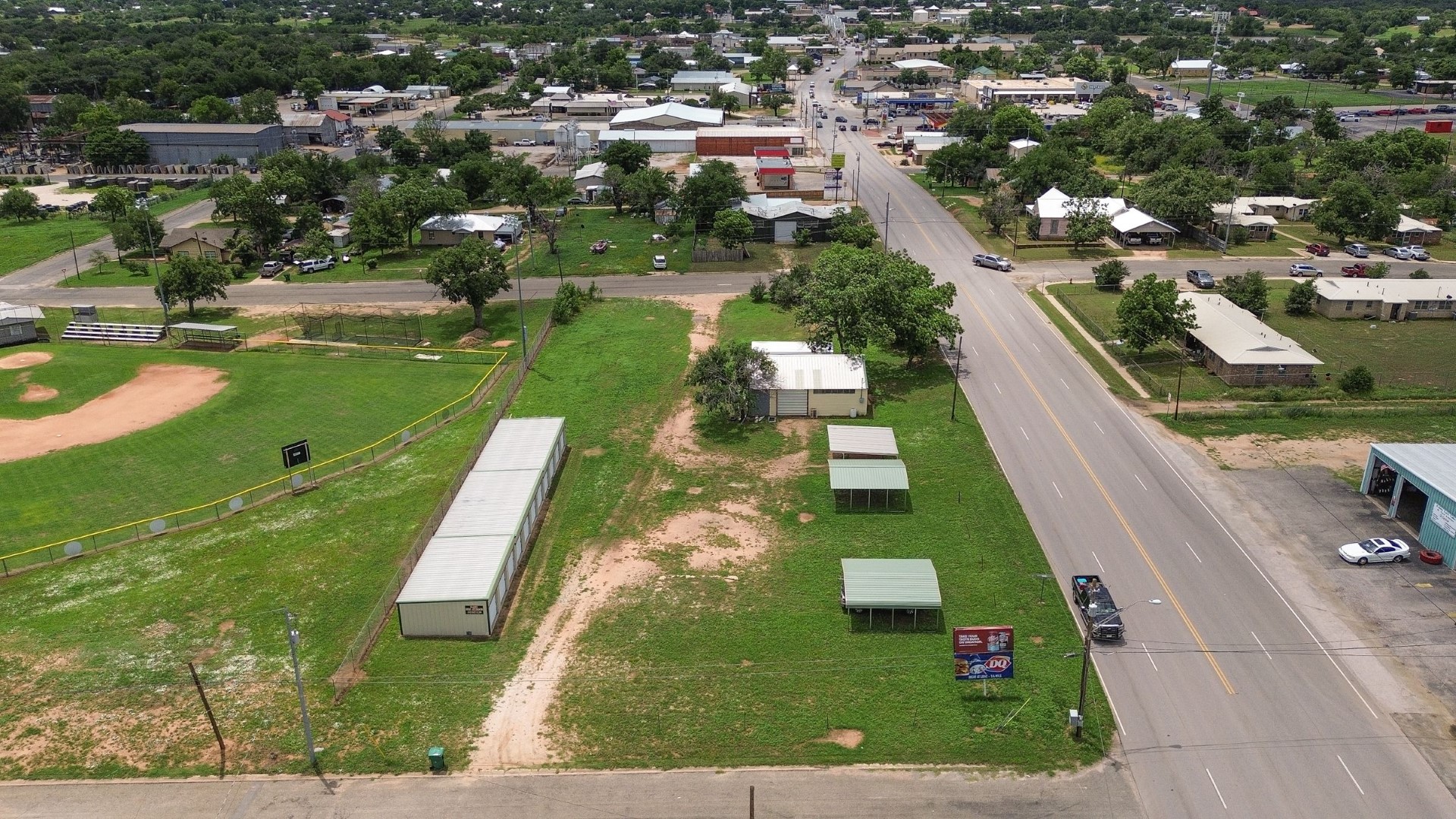 main property photo 4