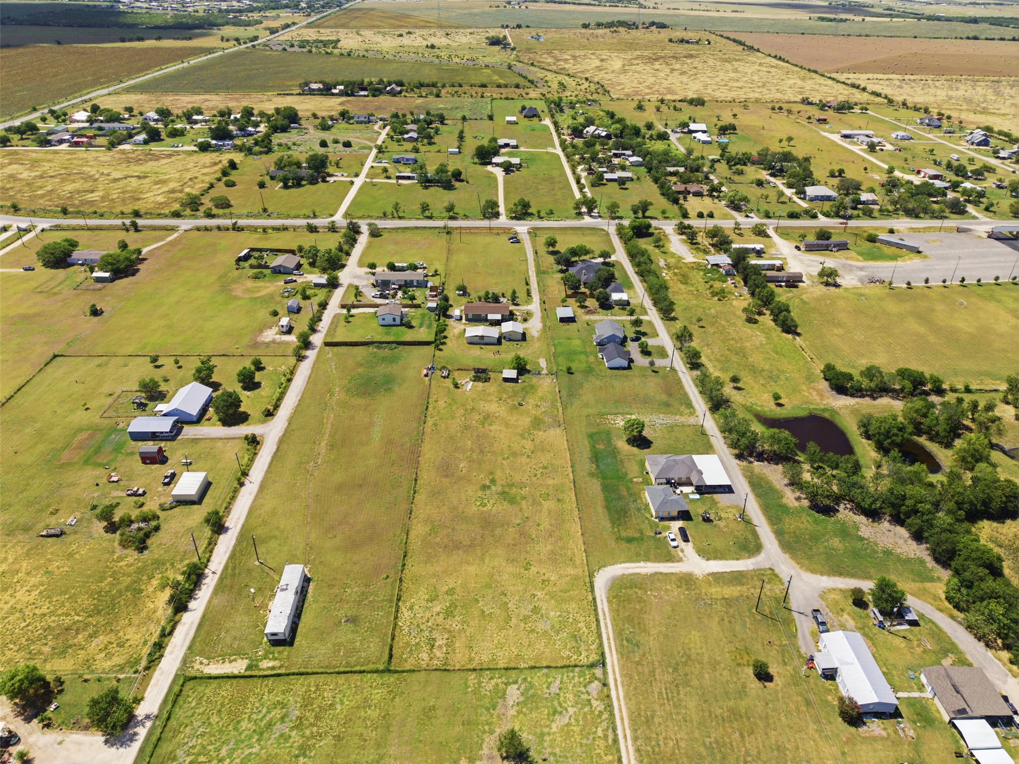 main property photo 32