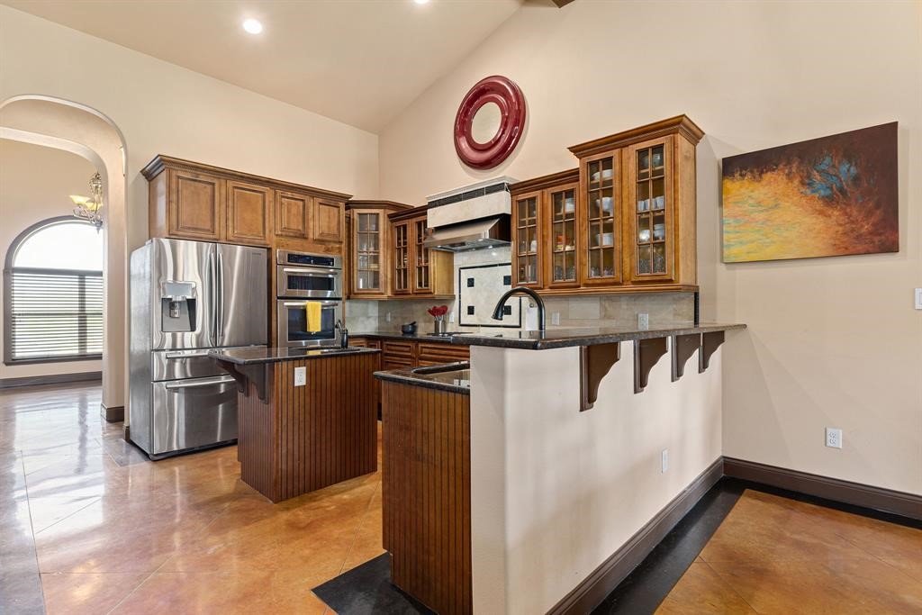 main property photo 10