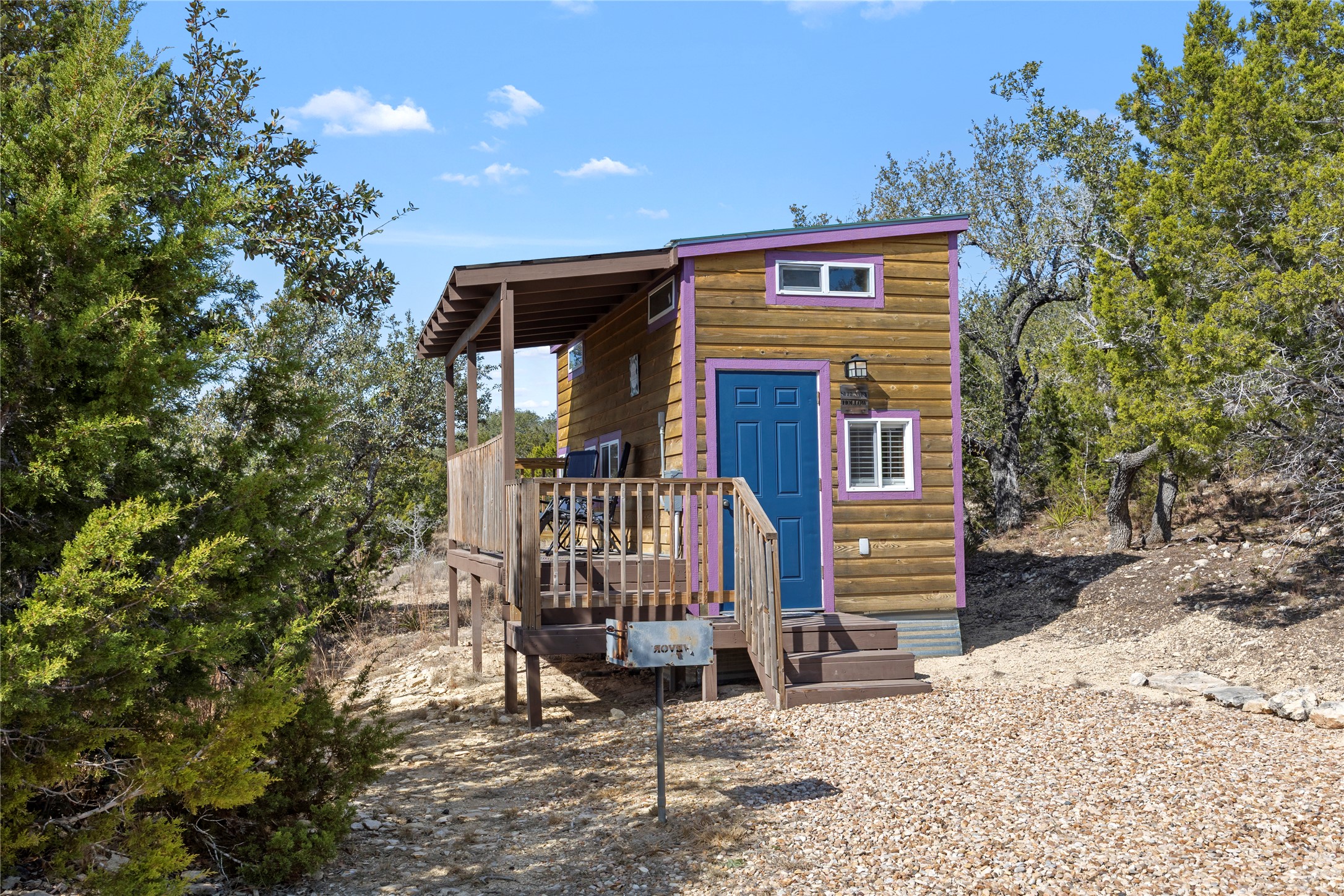 main property photo 8