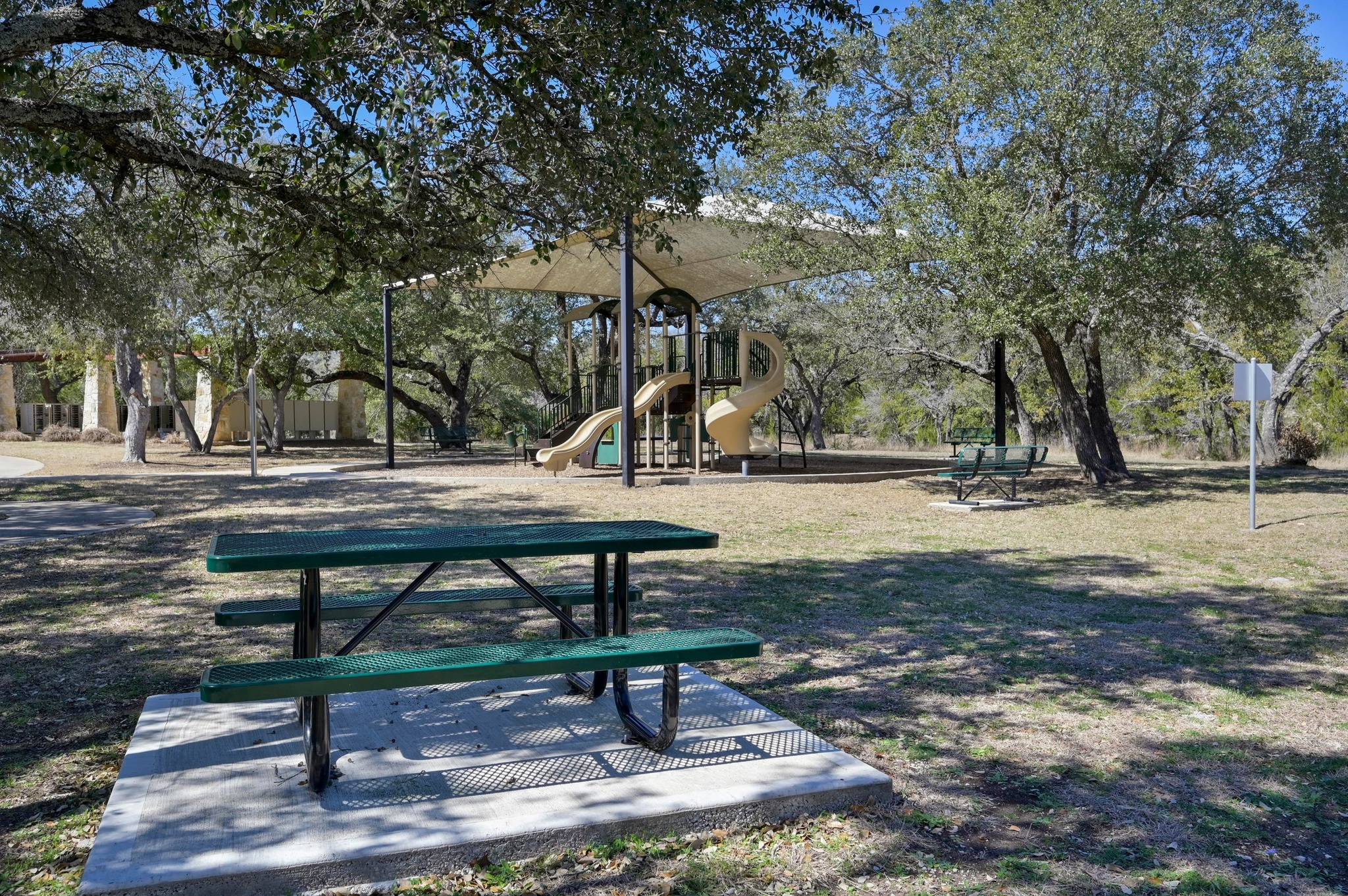 main property photo 36