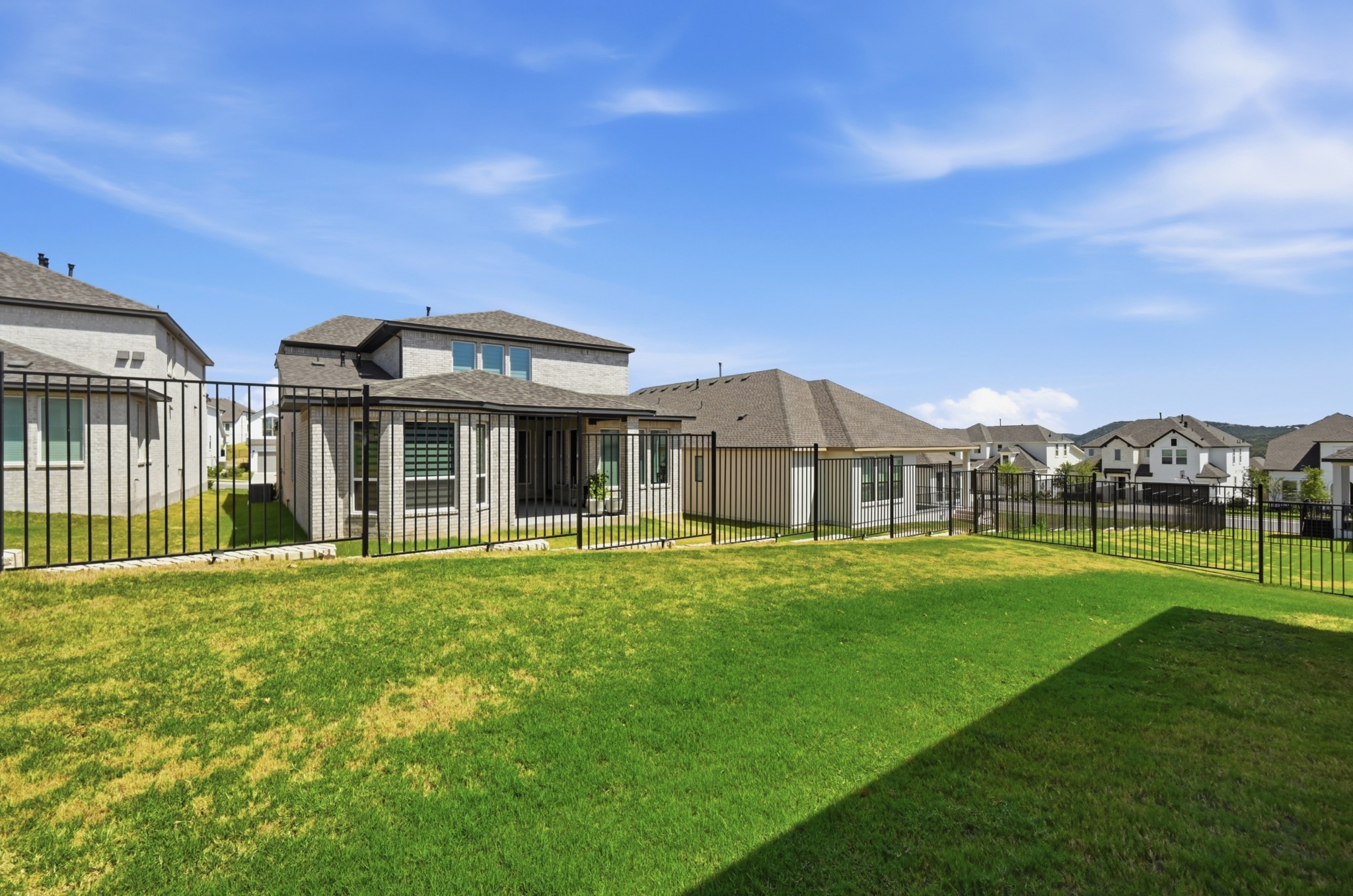 main property photo 36
