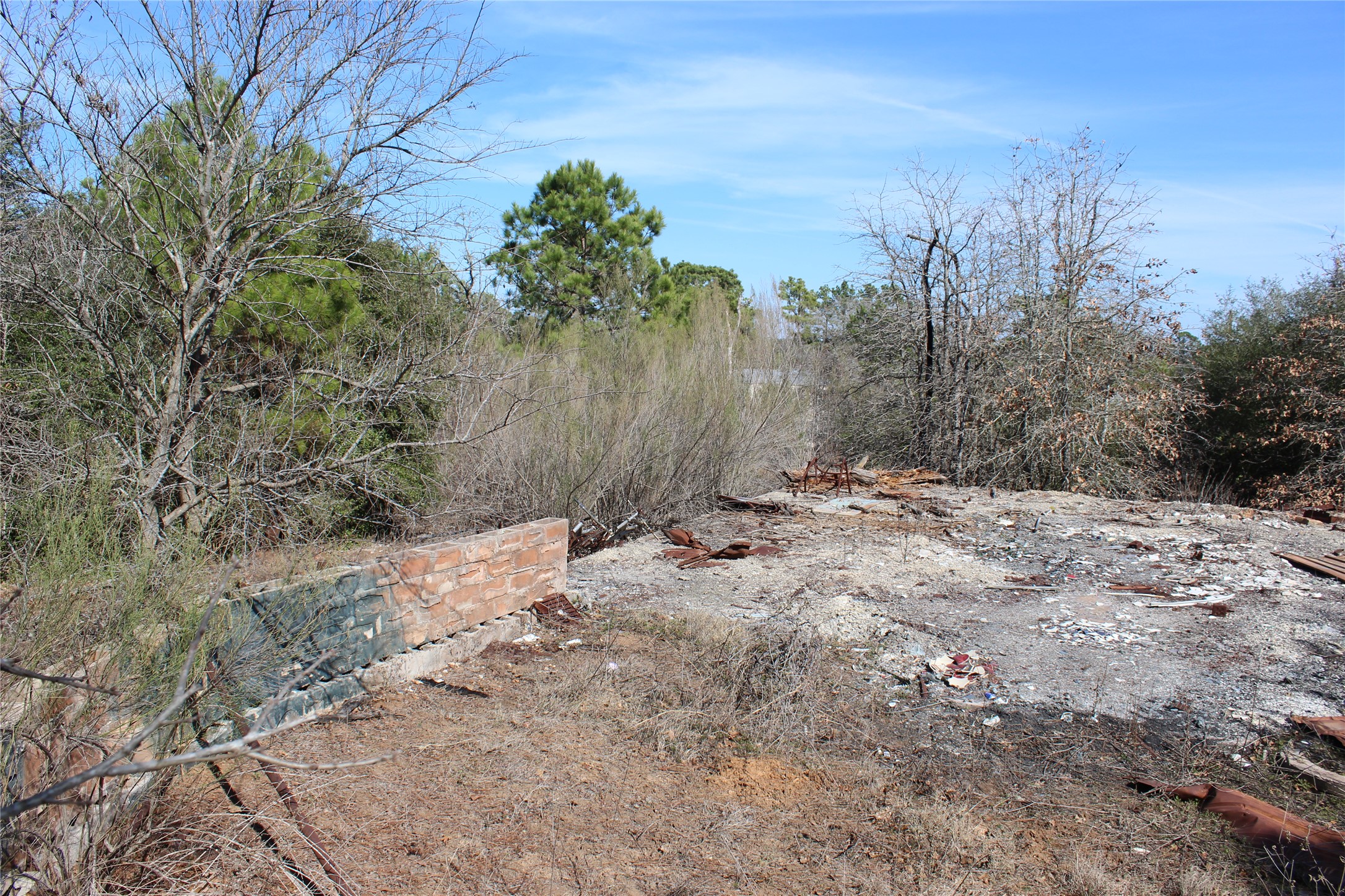 main property photo 10