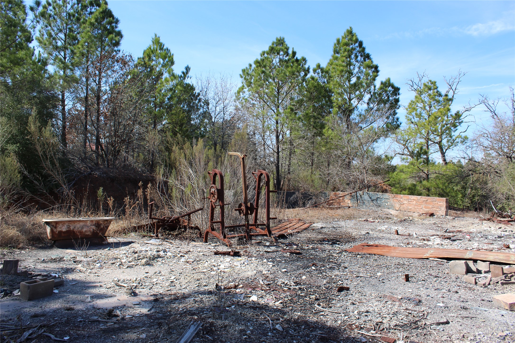 main property photo 17