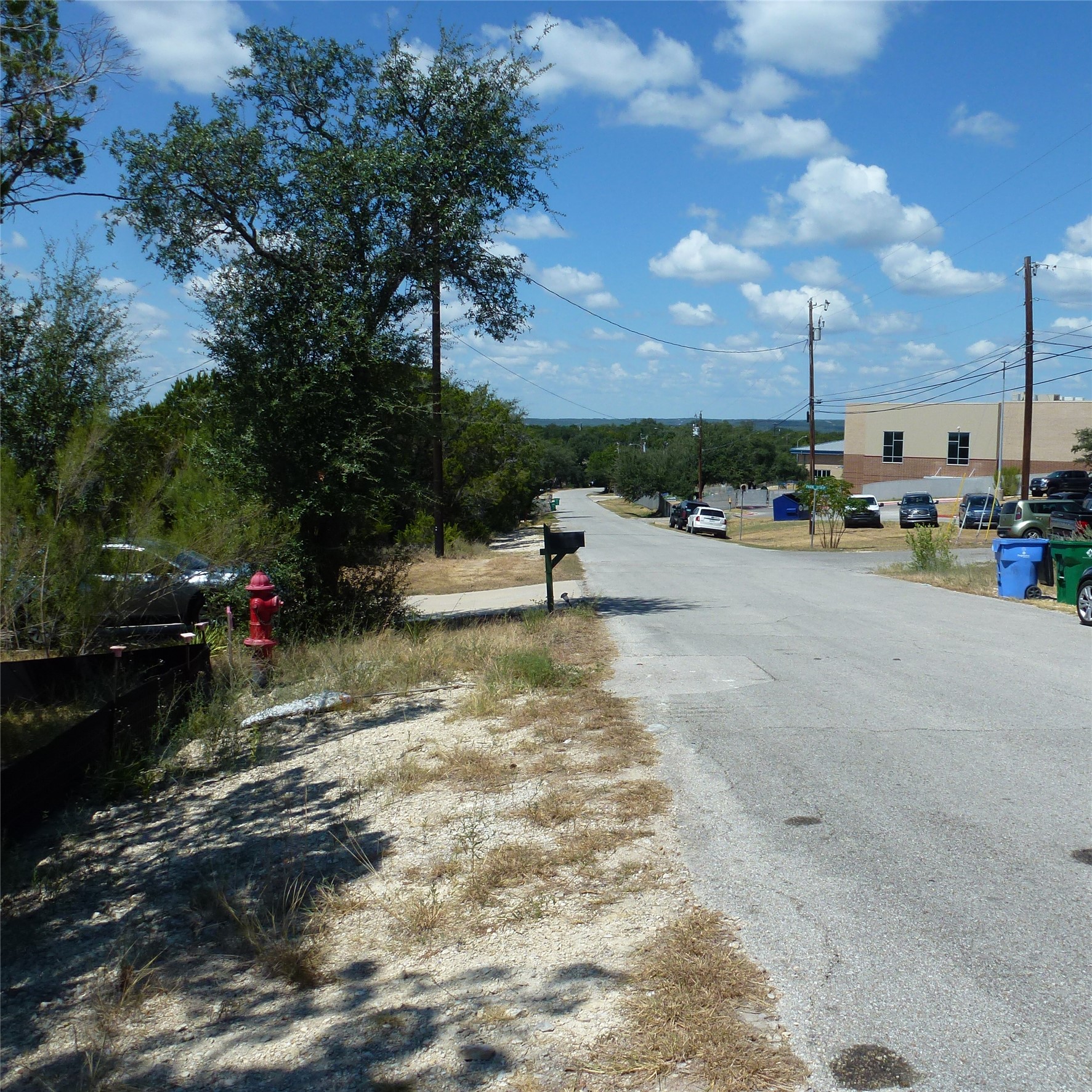 main property photo 10
