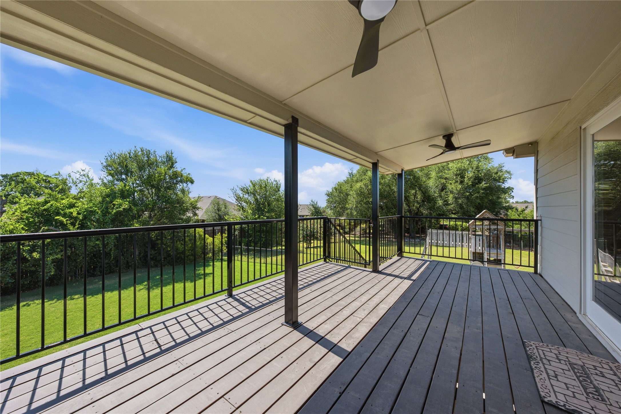 main property photo 19