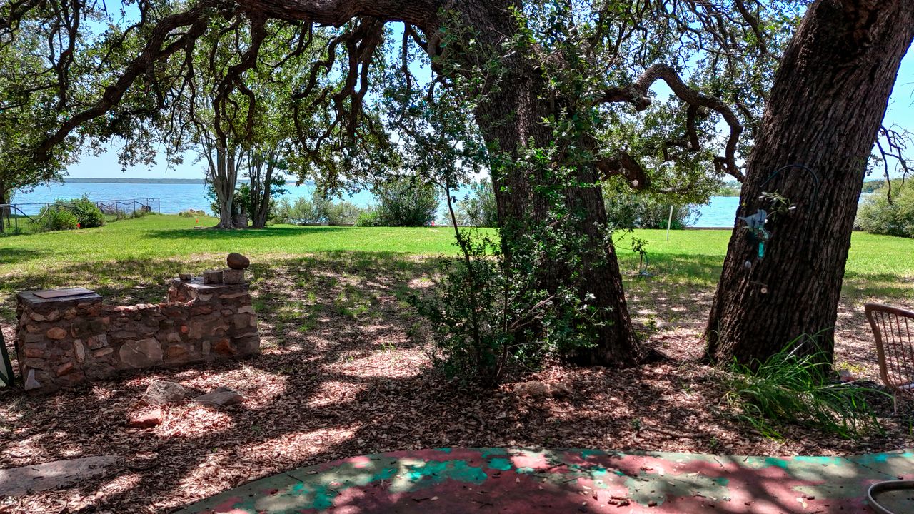 main property photo 29
