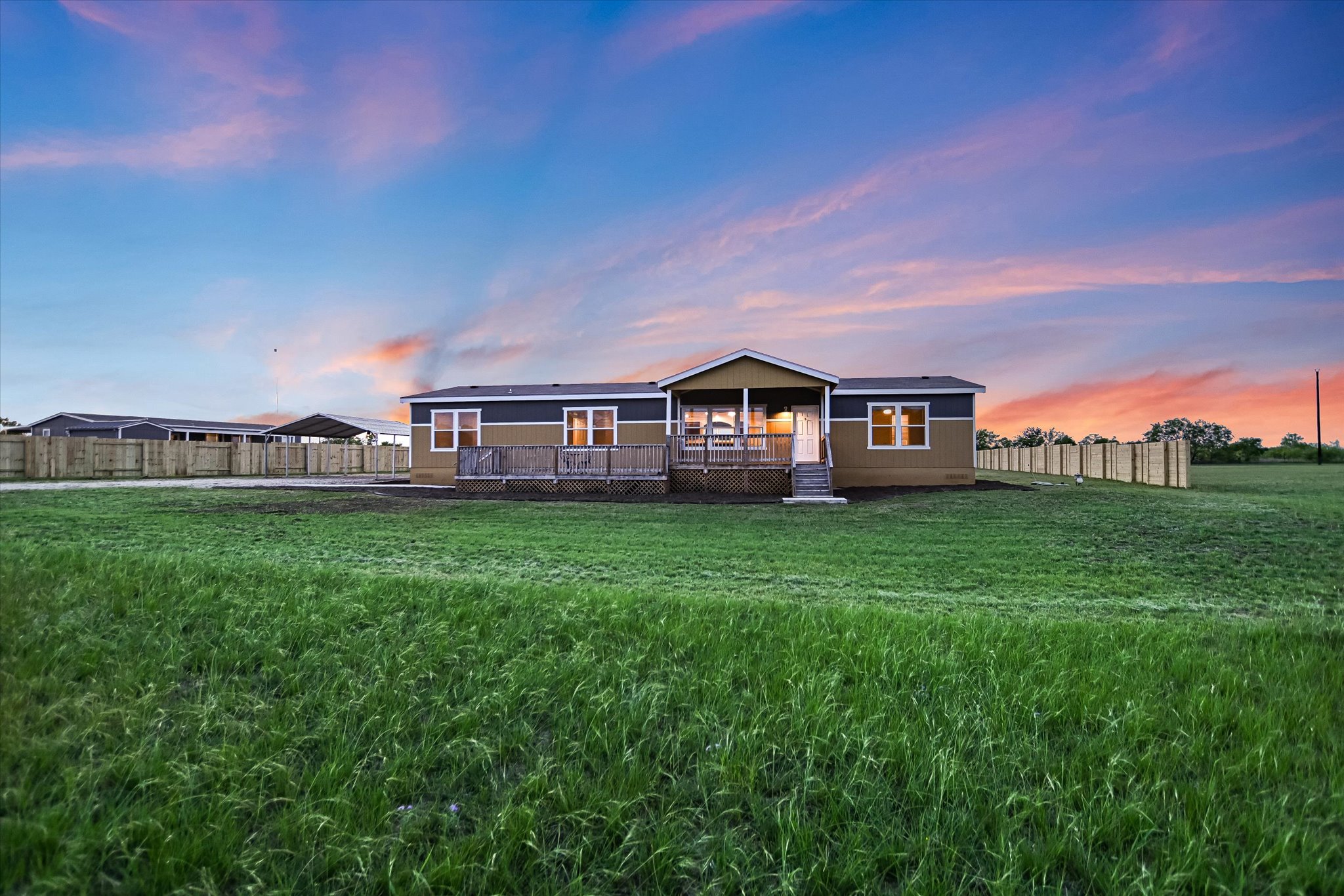 main property photo 3