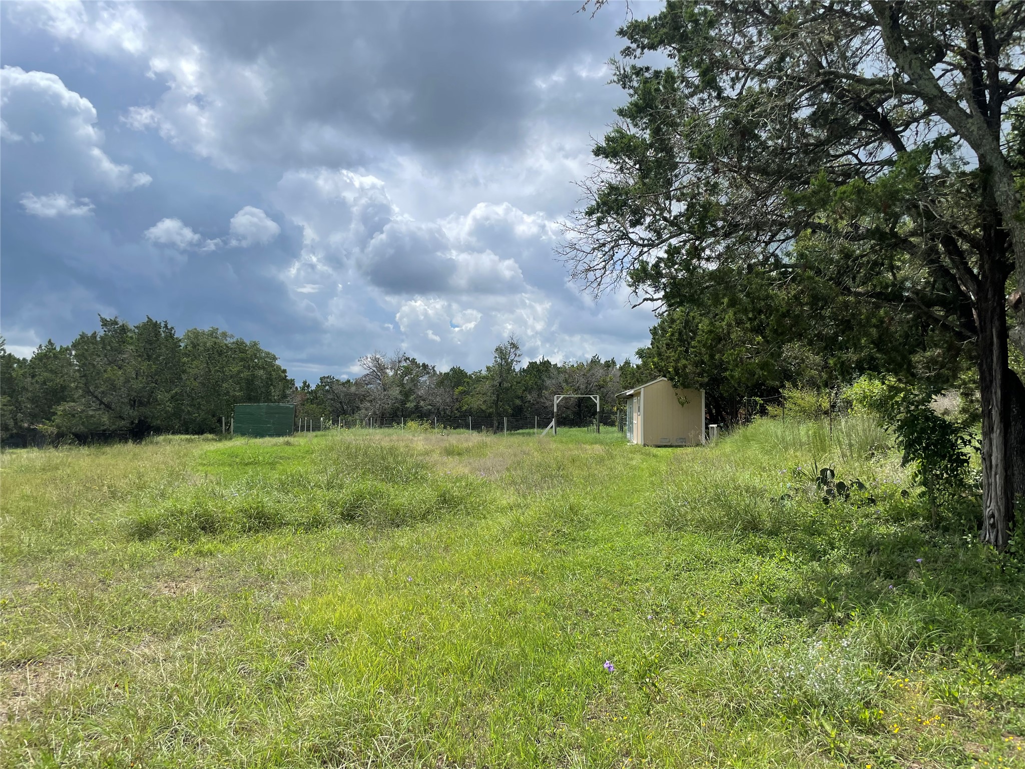 main property photo 27