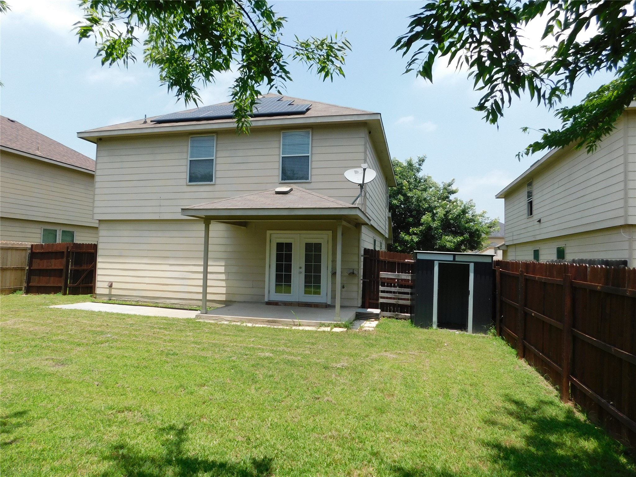 main property photo 19