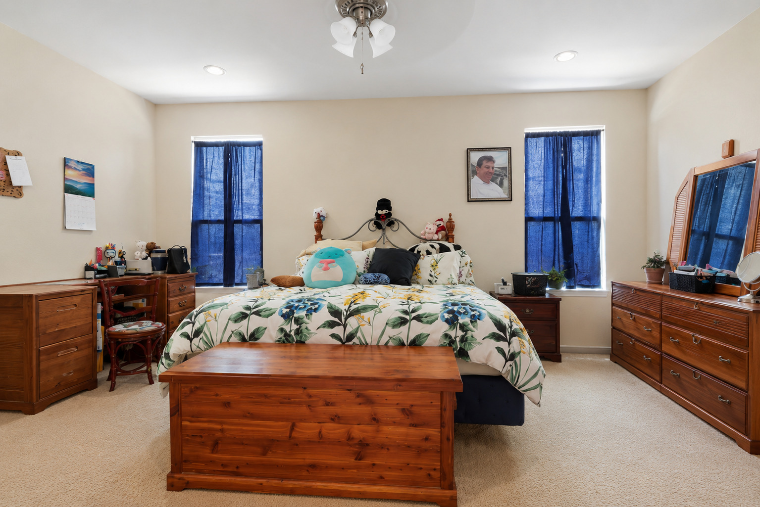 main property photo 8