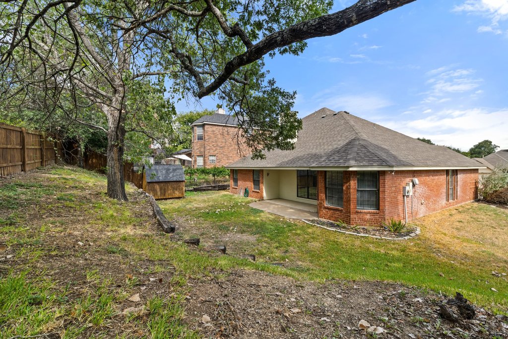 main property photo 35