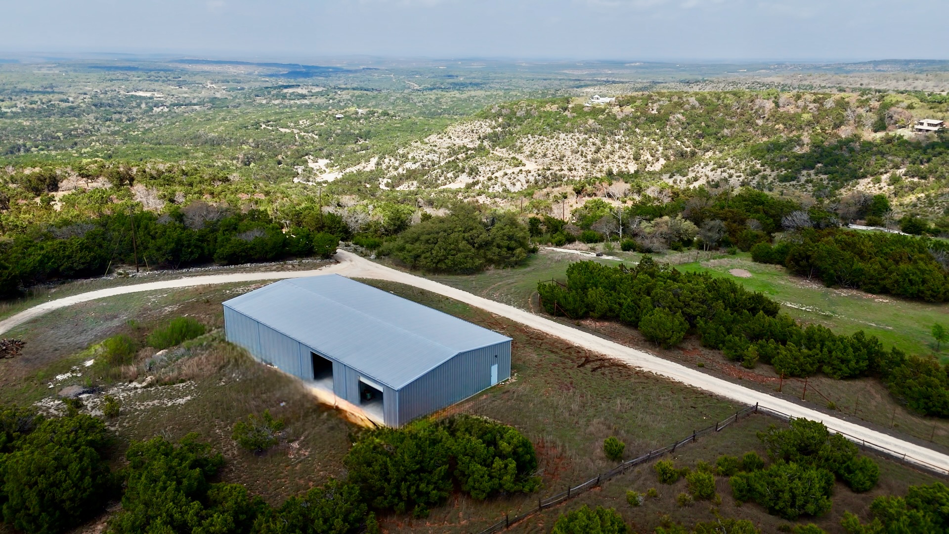 main property photo 31