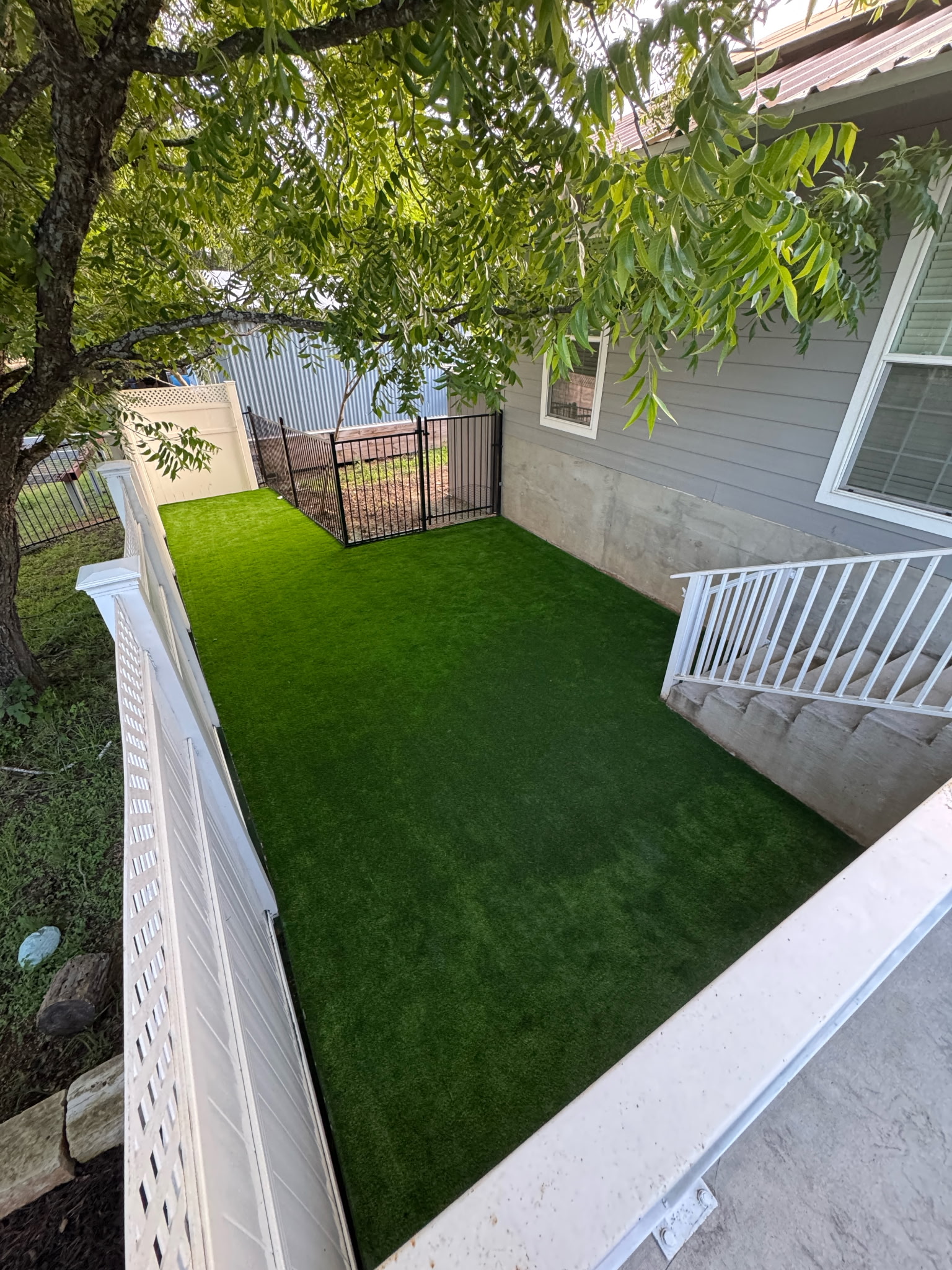 main property photo 26