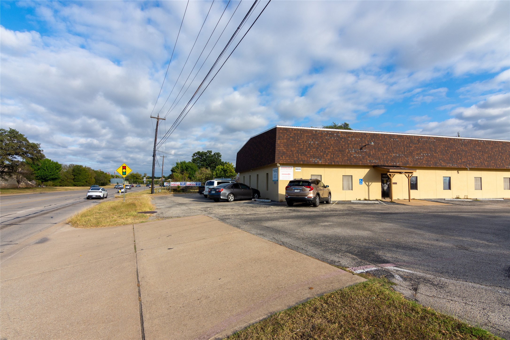 main property photo 2