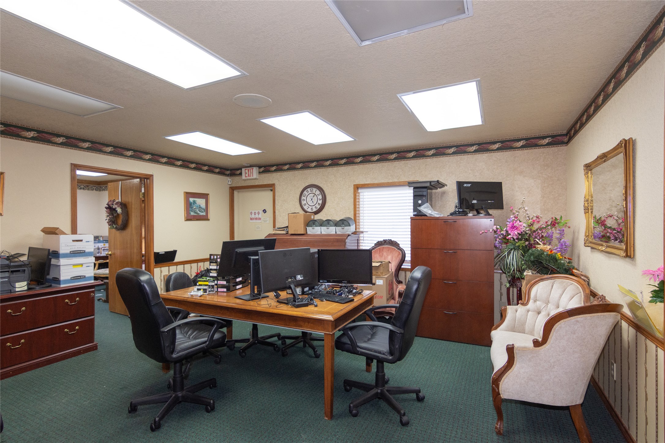 main property photo 24