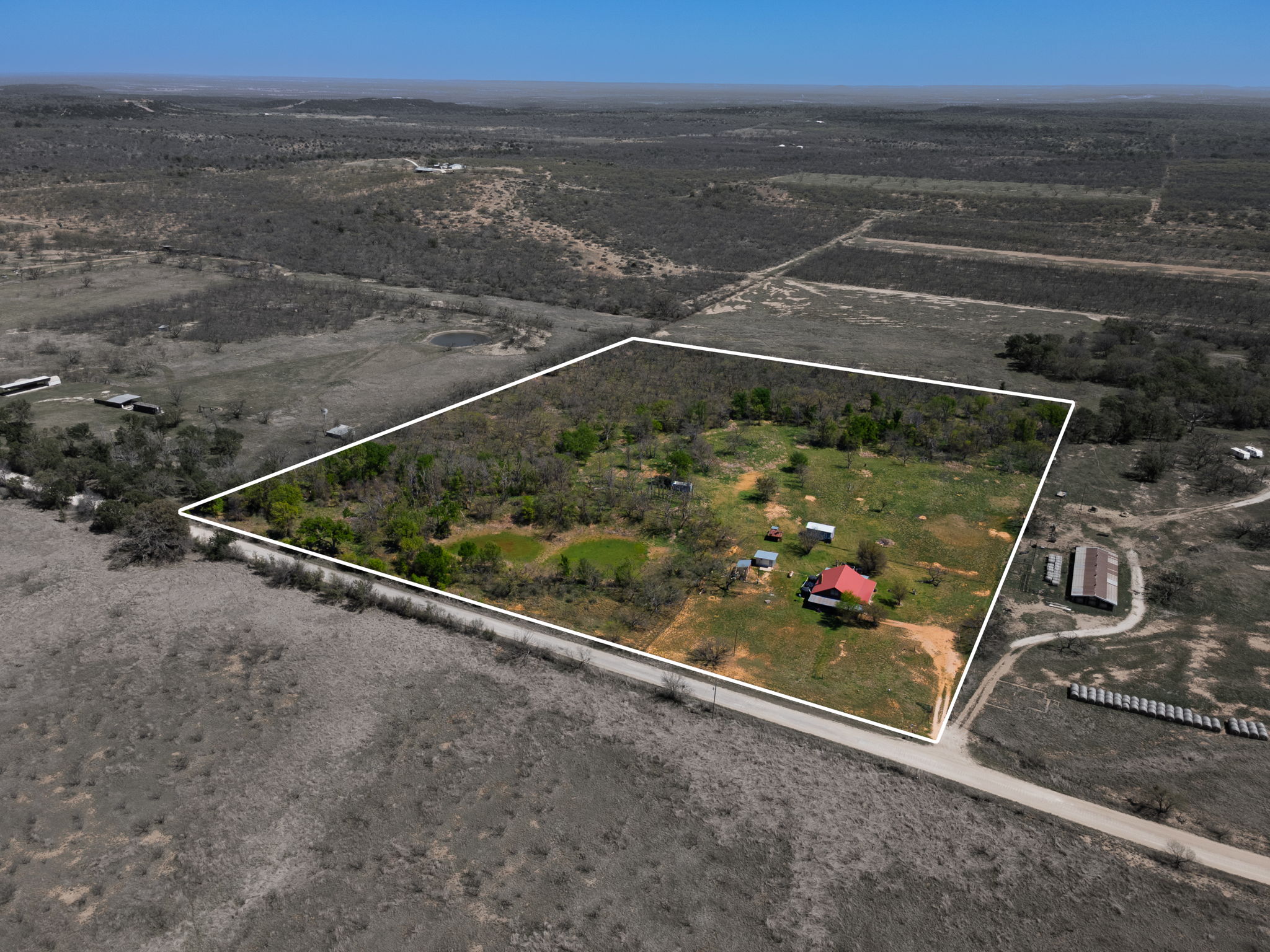 main property photo 36