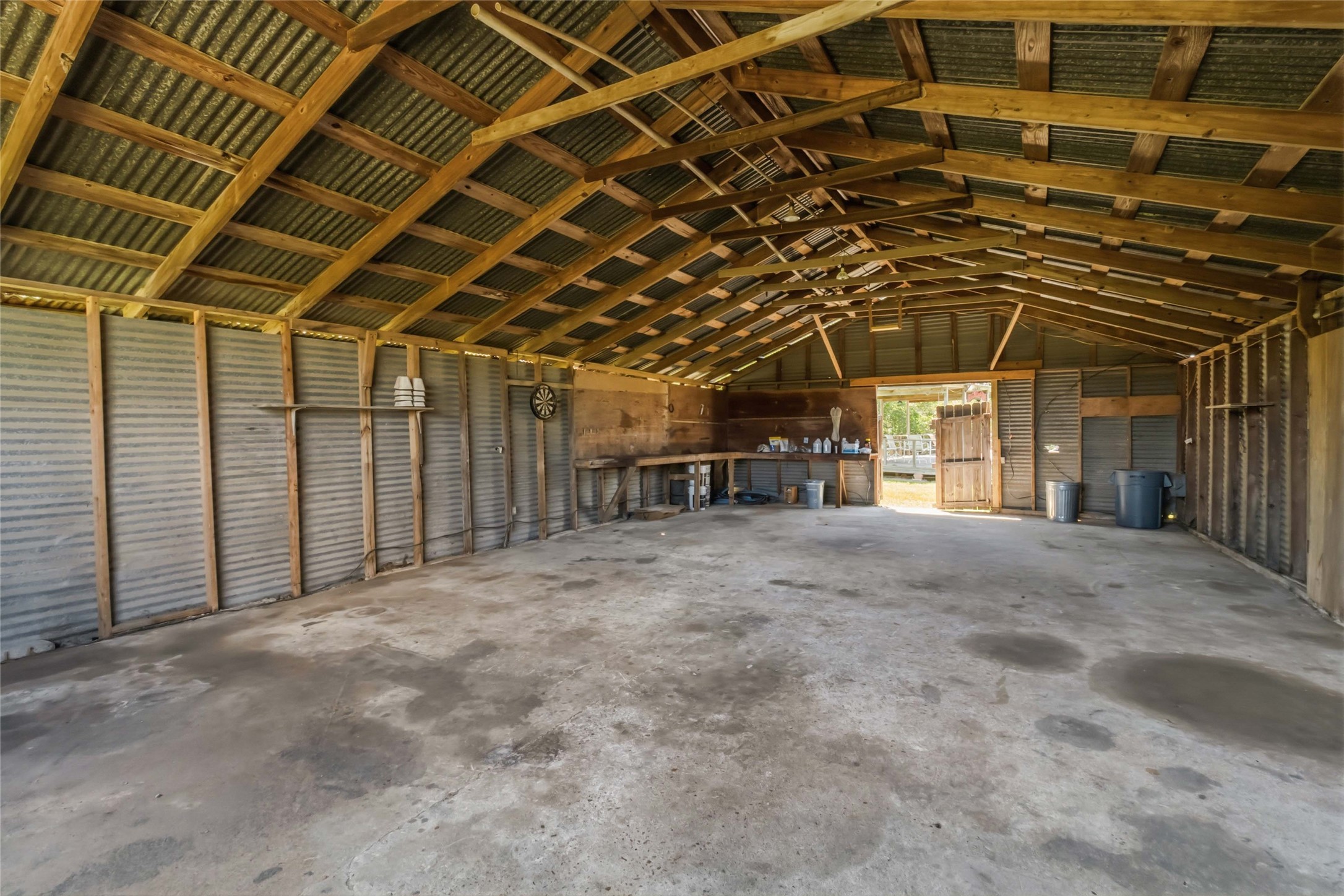 main property photo 24