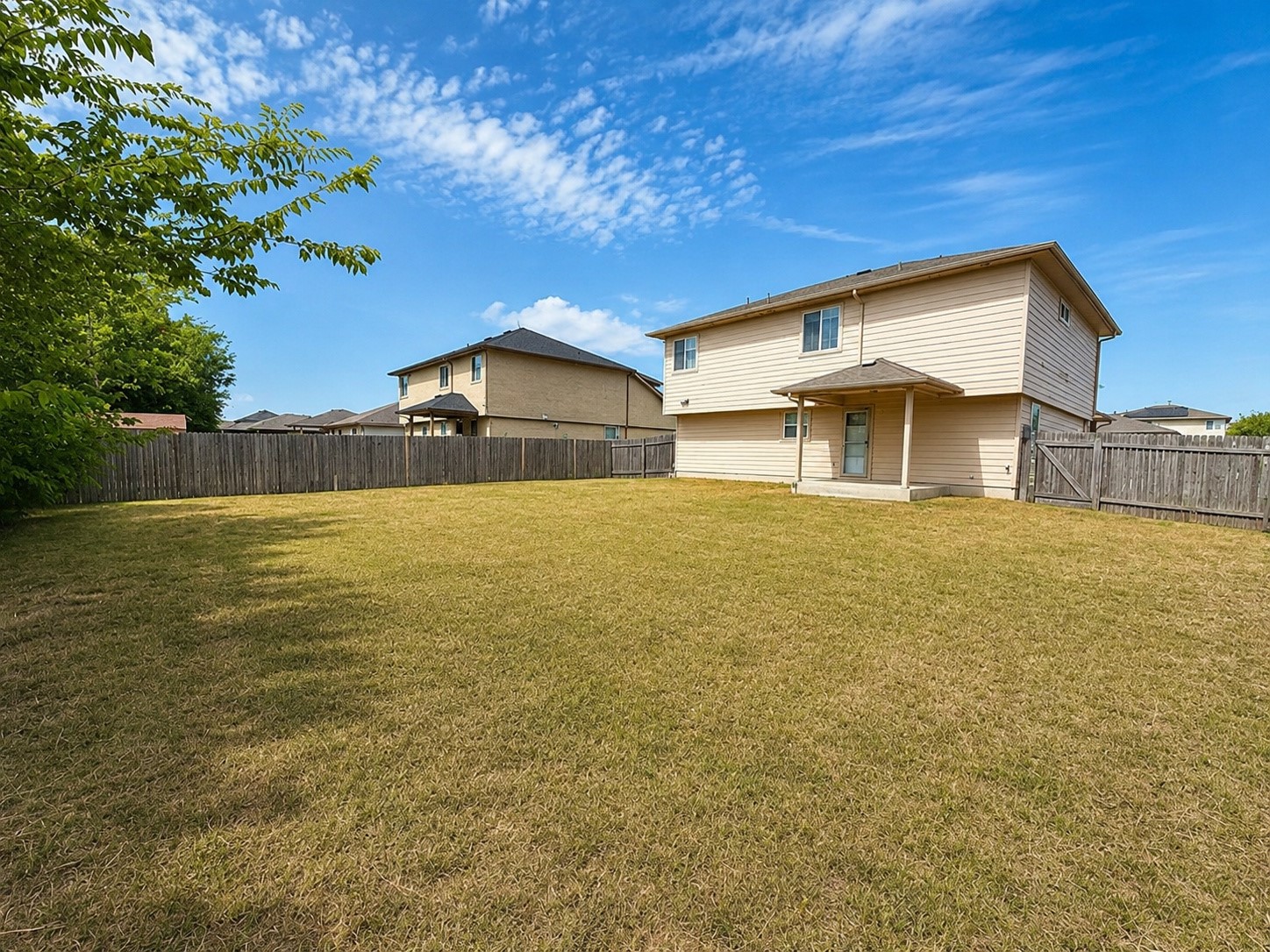 main property photo 15