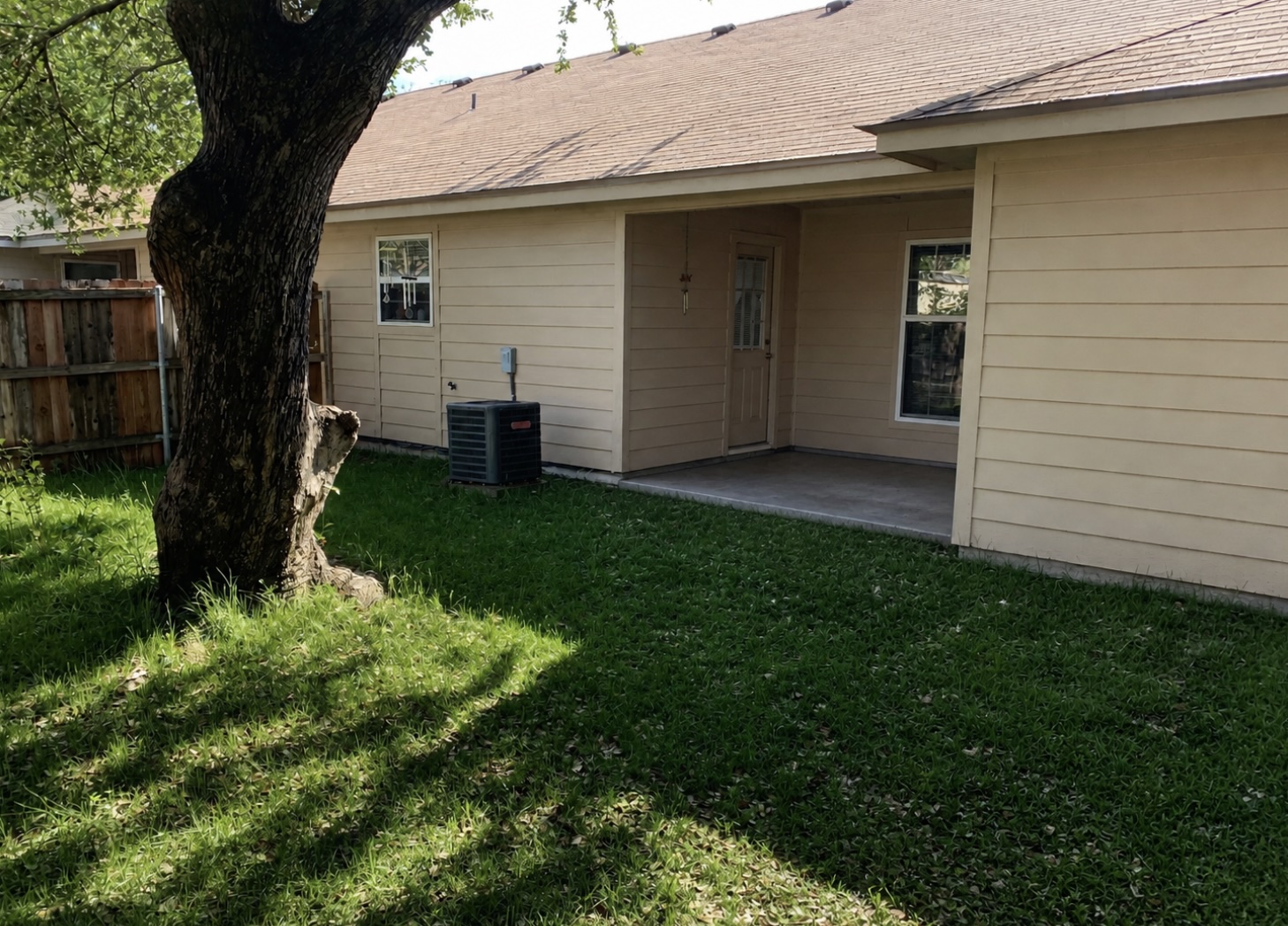 main property photo 15