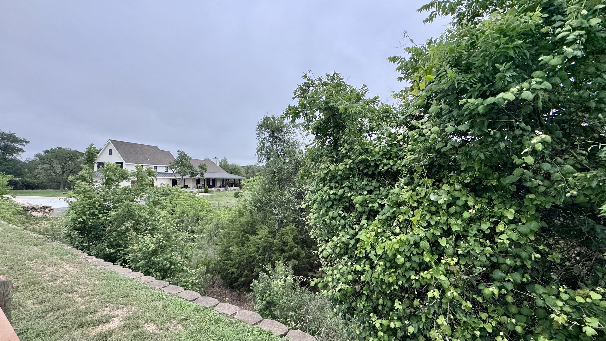 main property photo 15