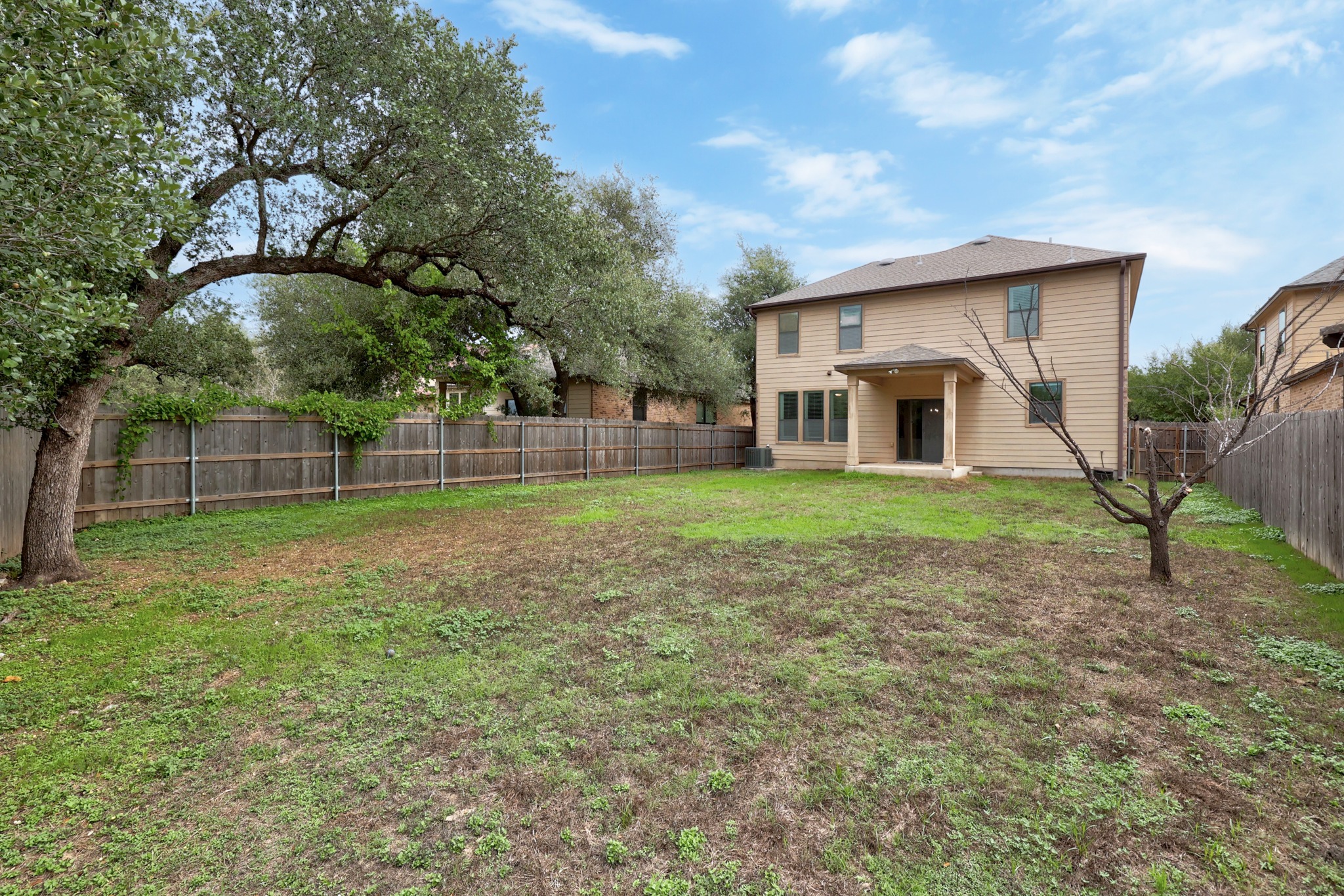 main property photo 32