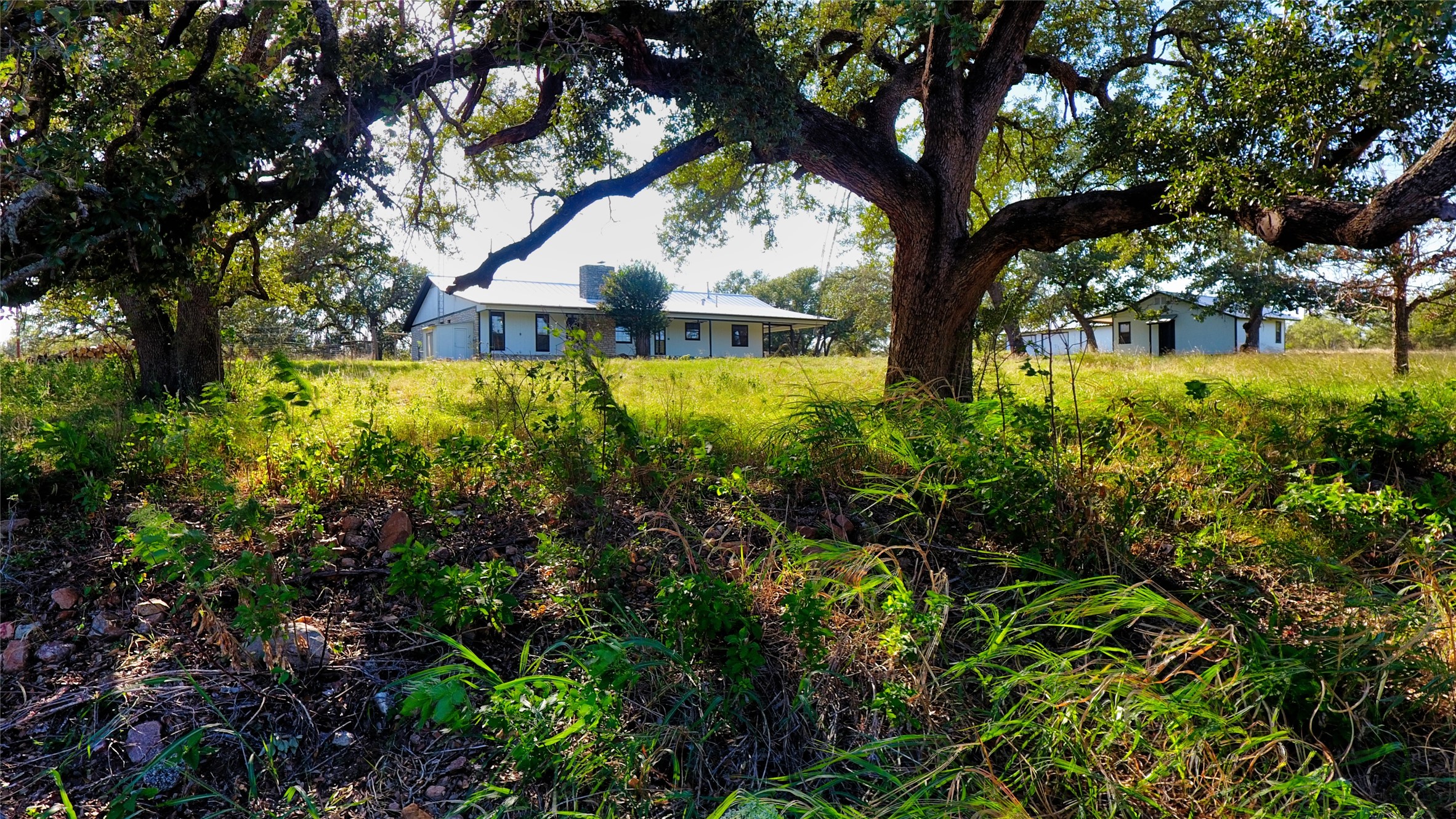 main property photo 36