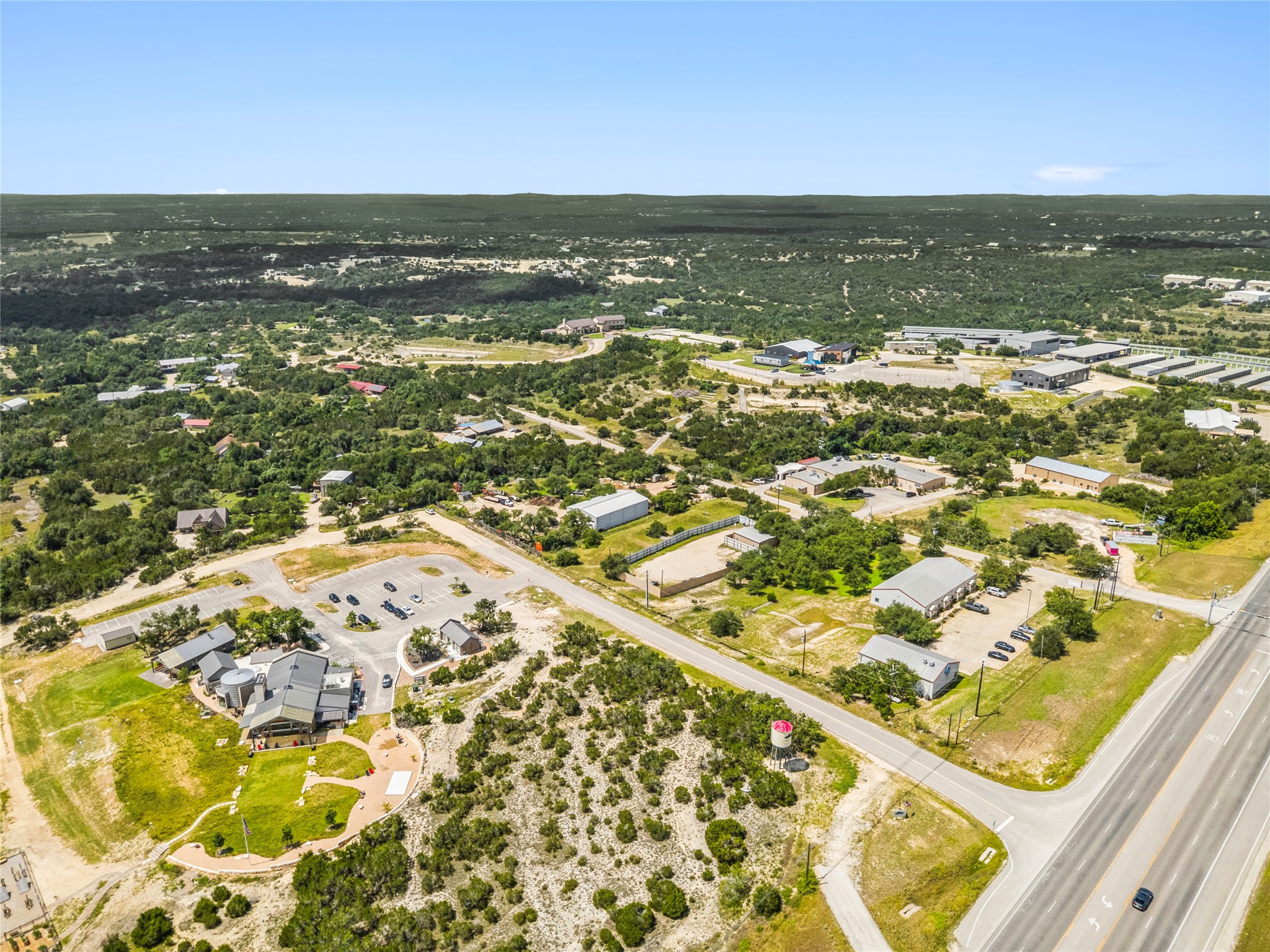 main property photo 11