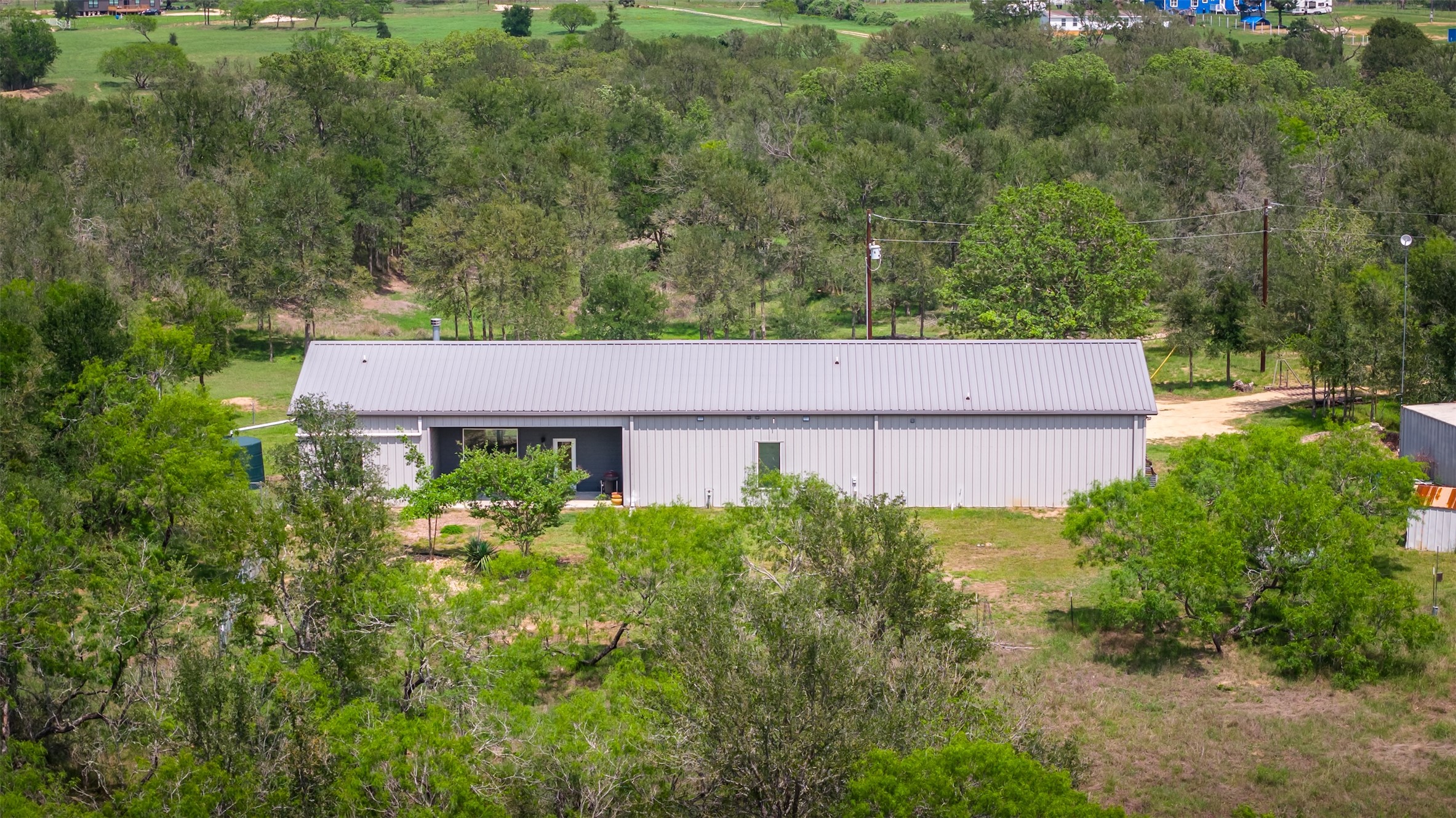 main property photo 35