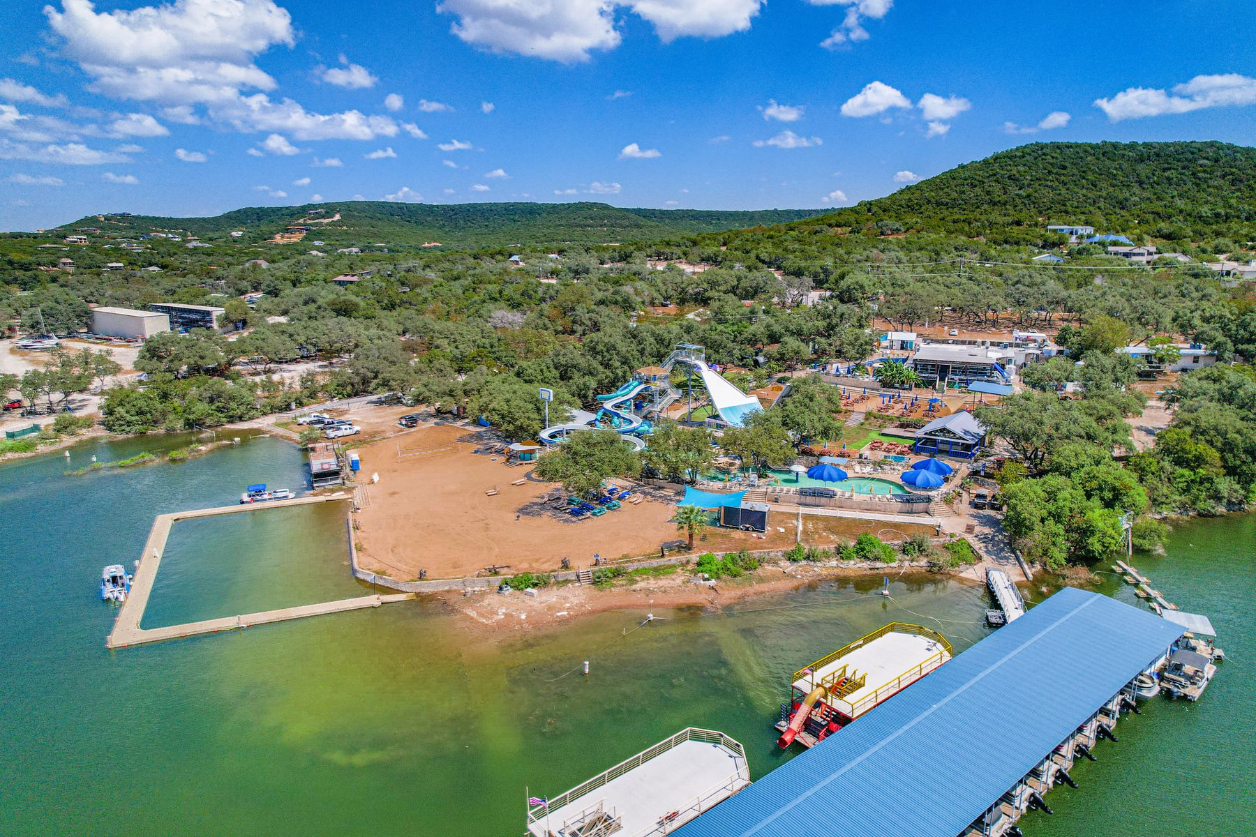 main property photo 15