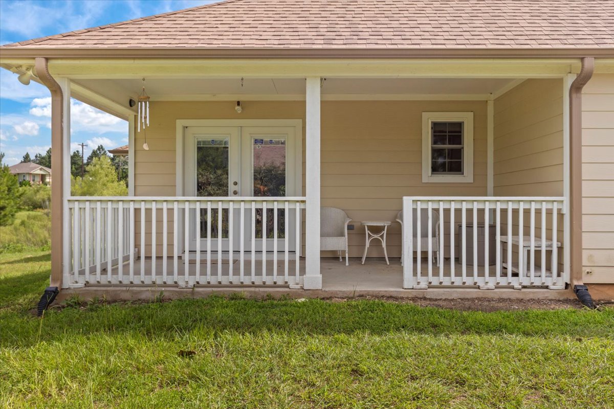 main property photo 27