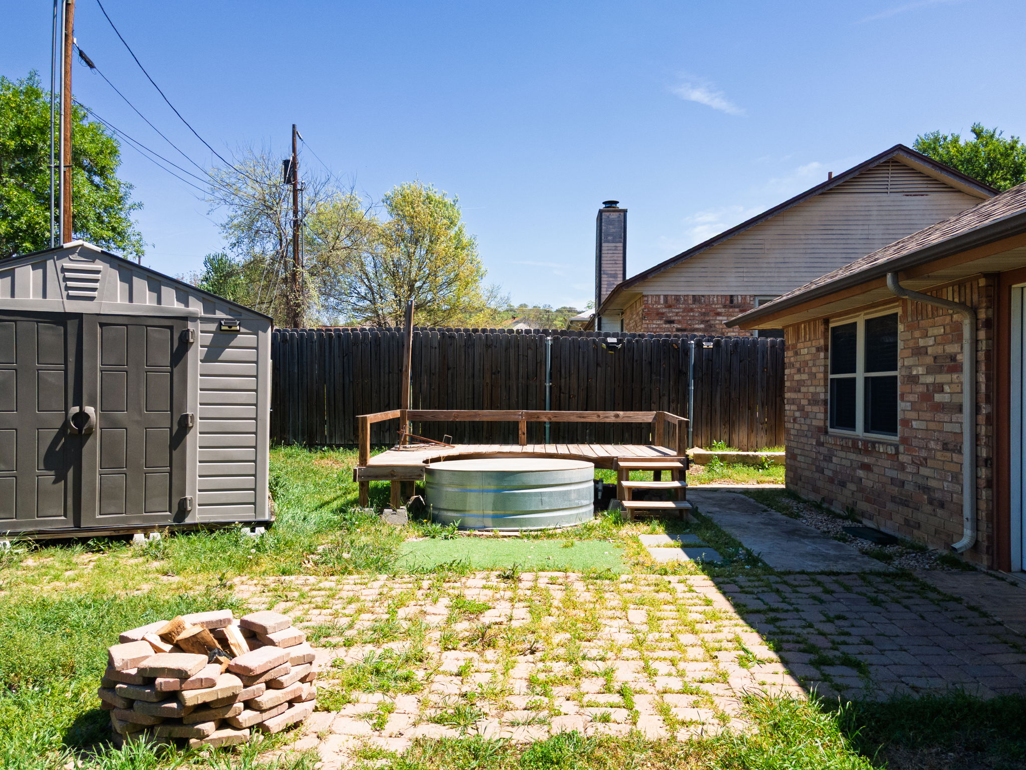 main property photo 26