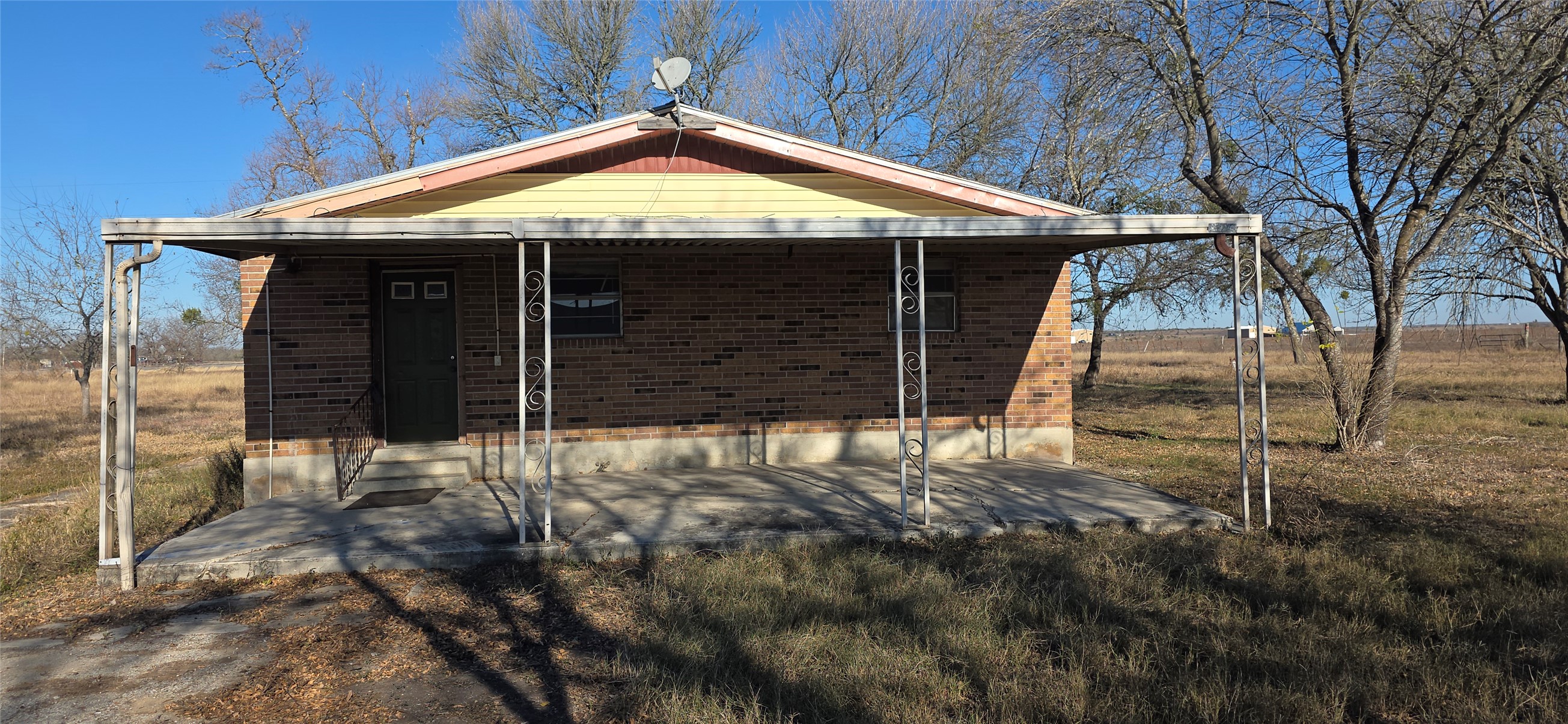 main property photo 3