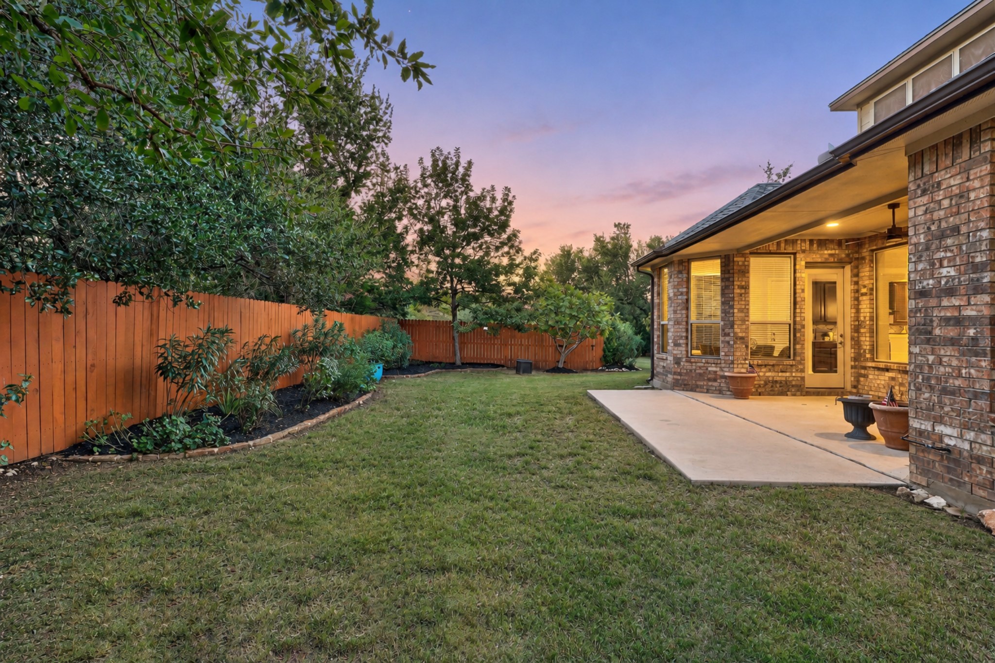 main property photo 31