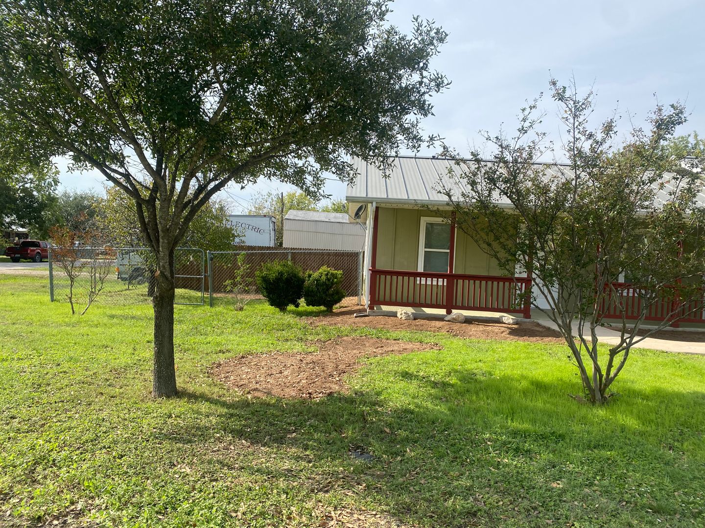 main property photo 16