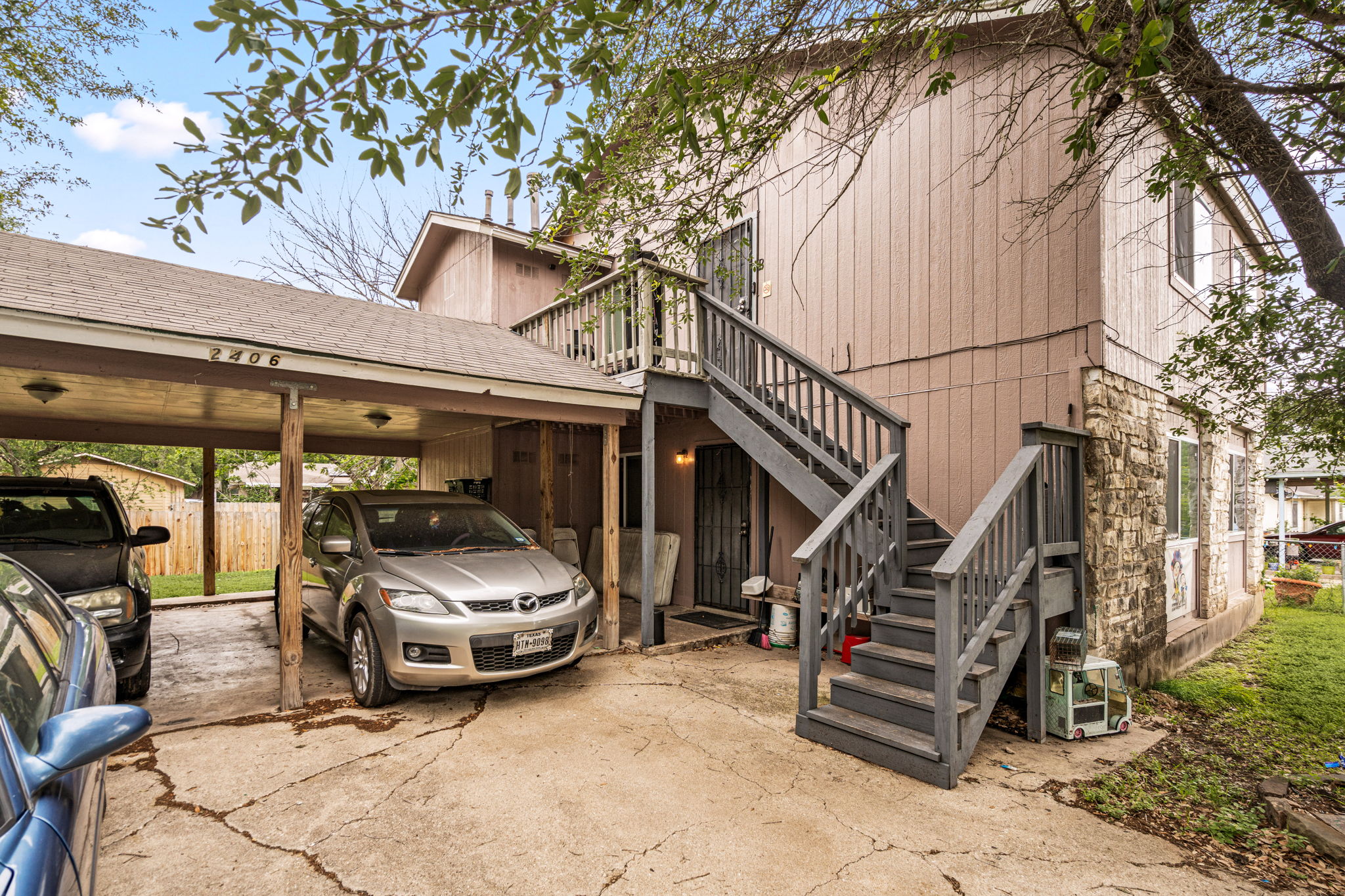 main property photo 1