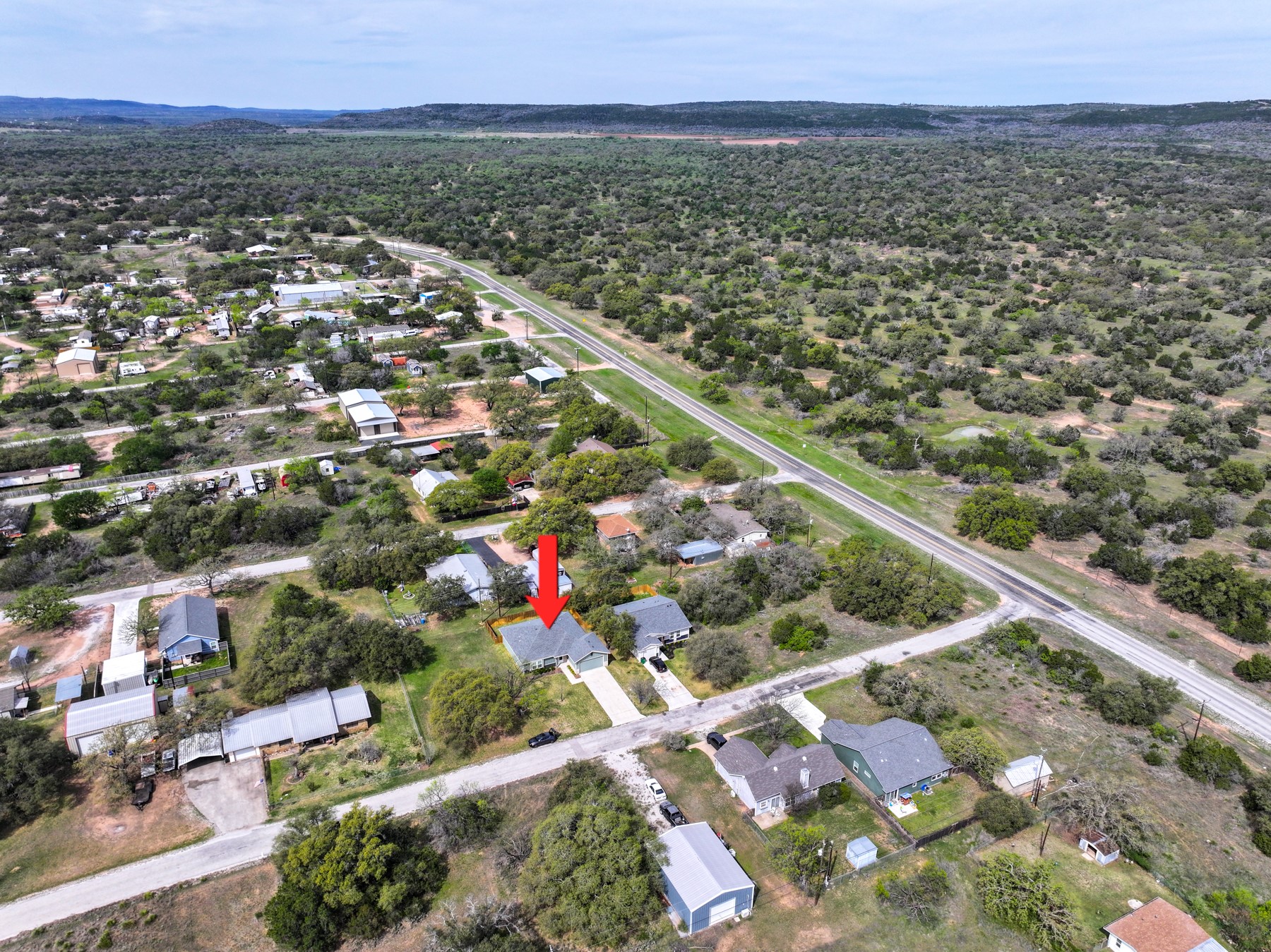 main property photo 4