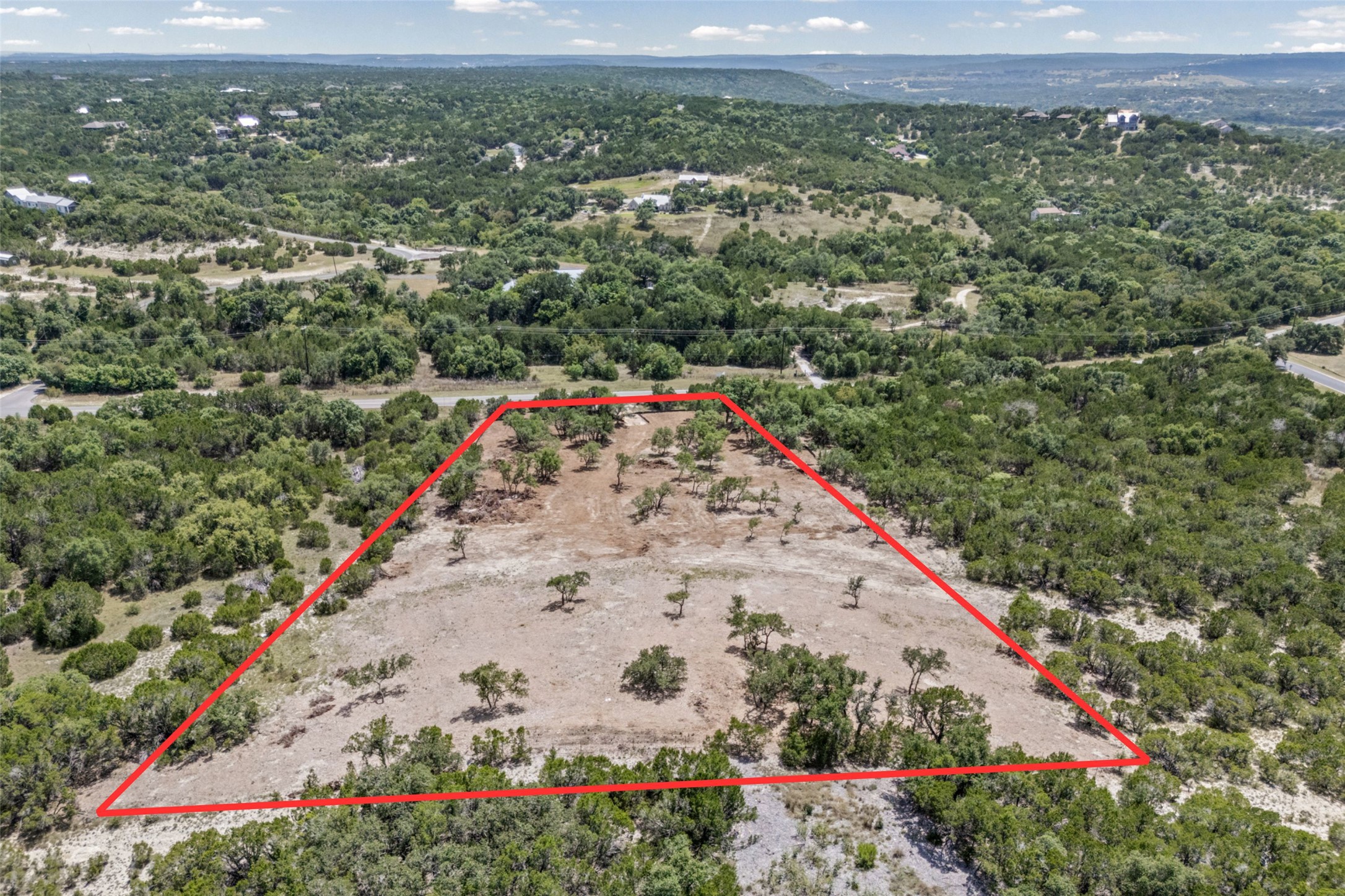 main property photo 17