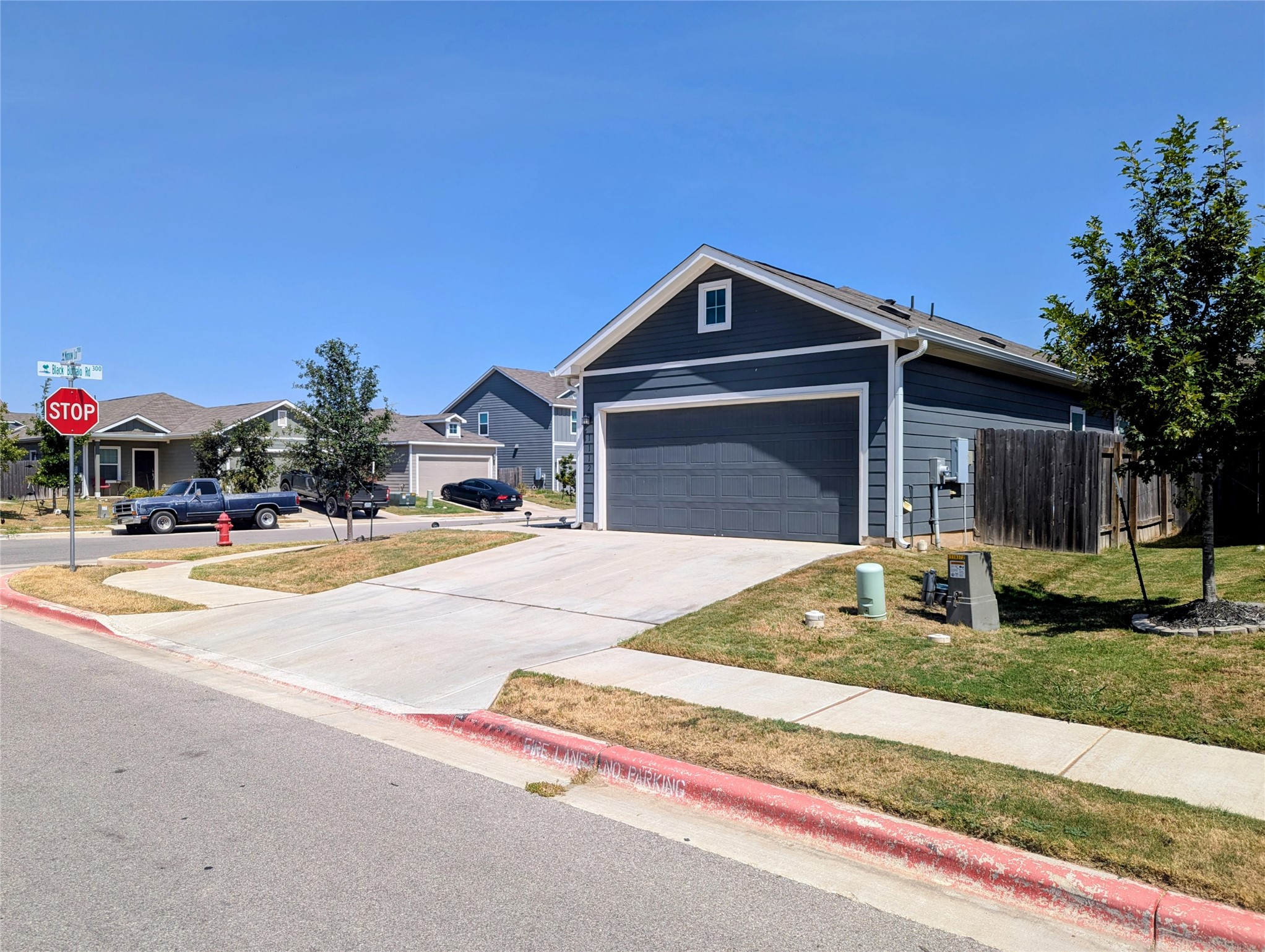 main property photo 17
