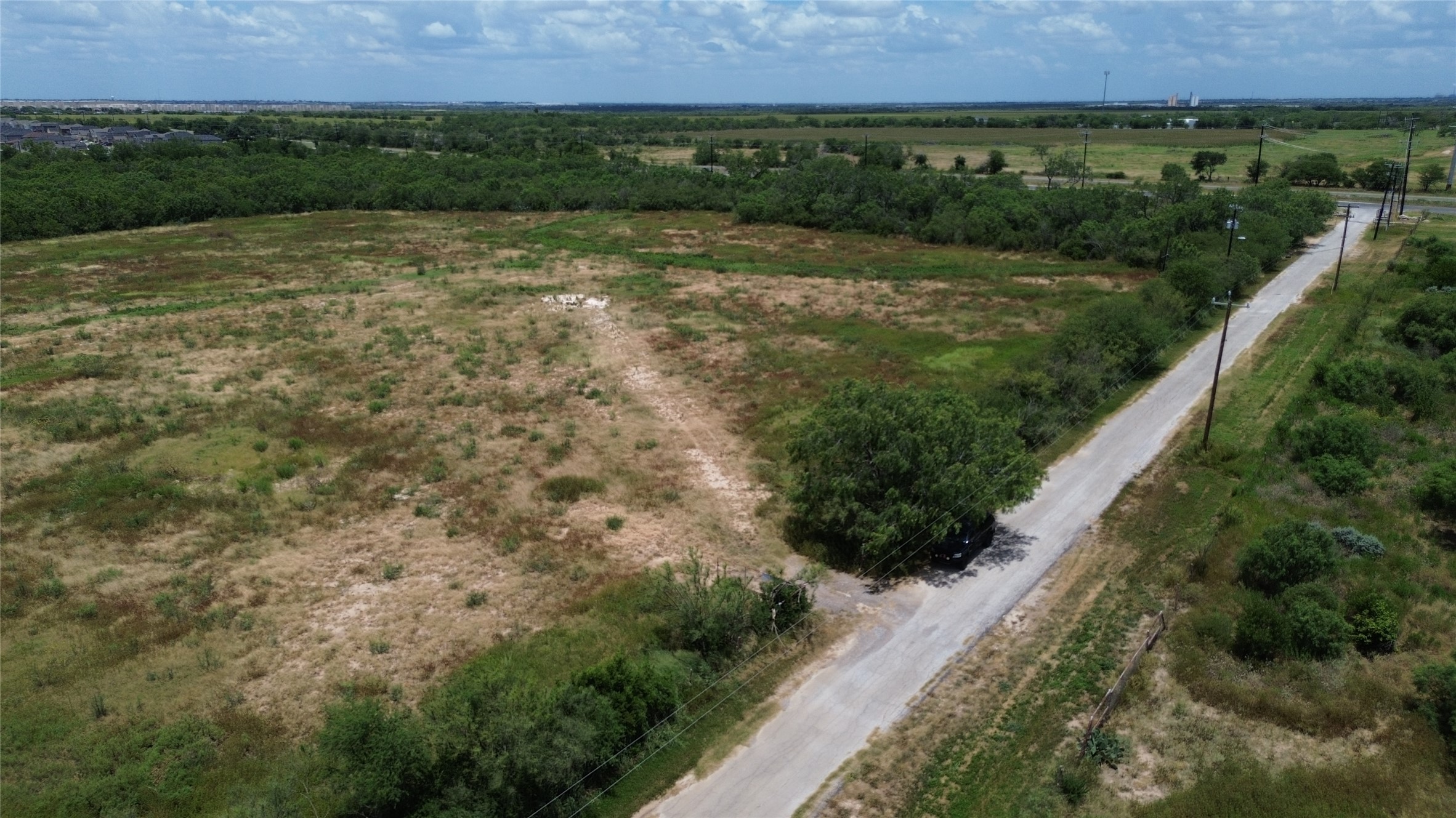 main property photo 7