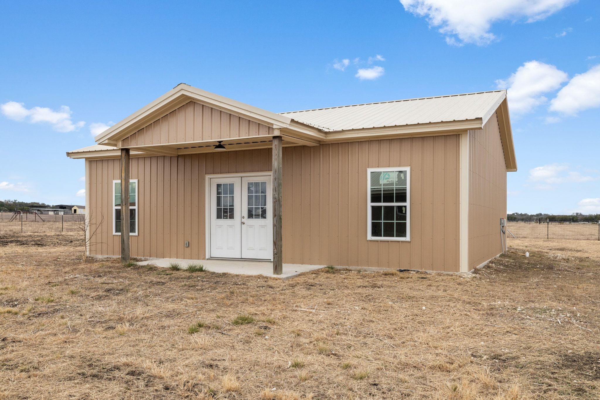 main property photo 12