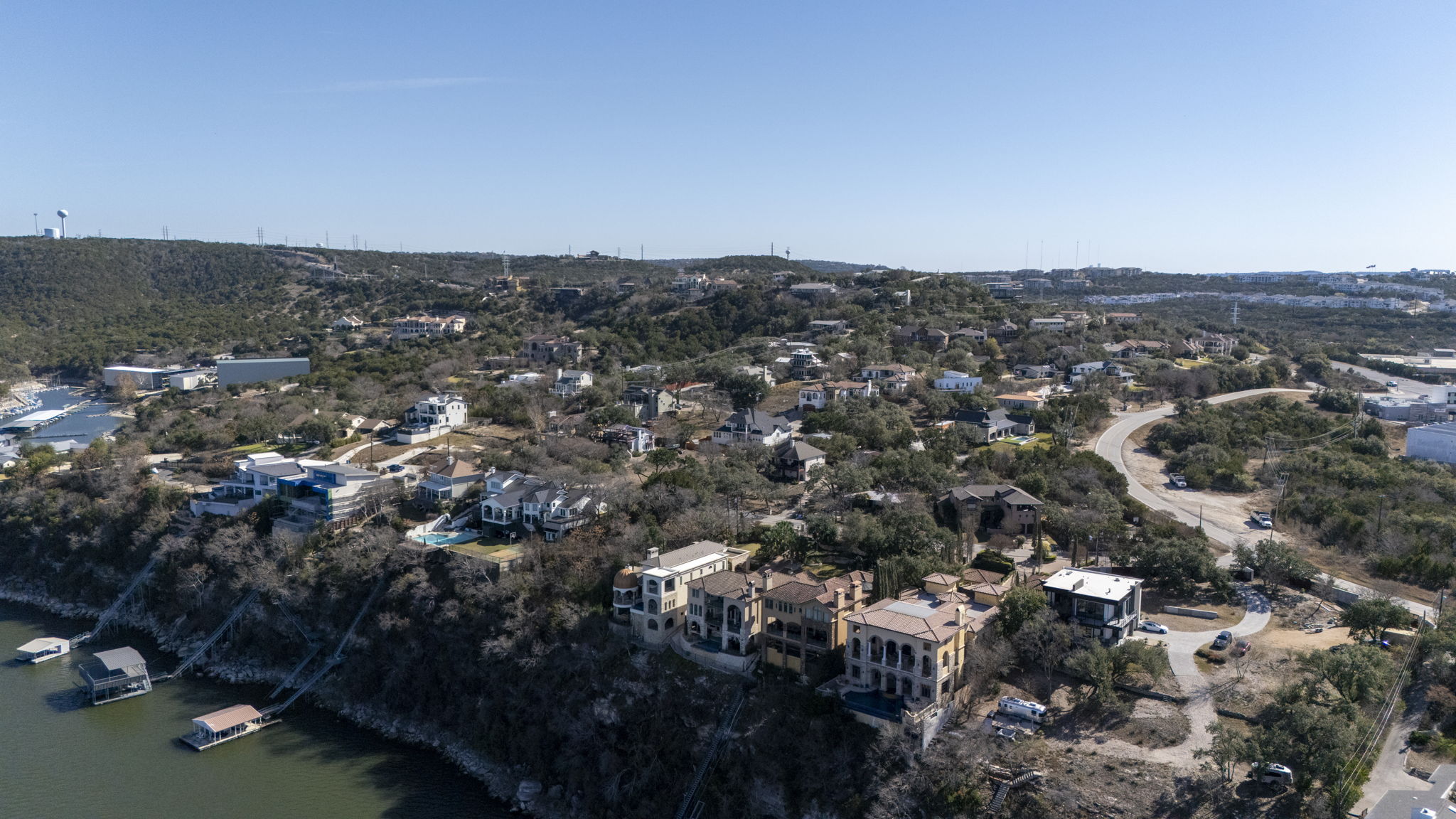 main property photo 16