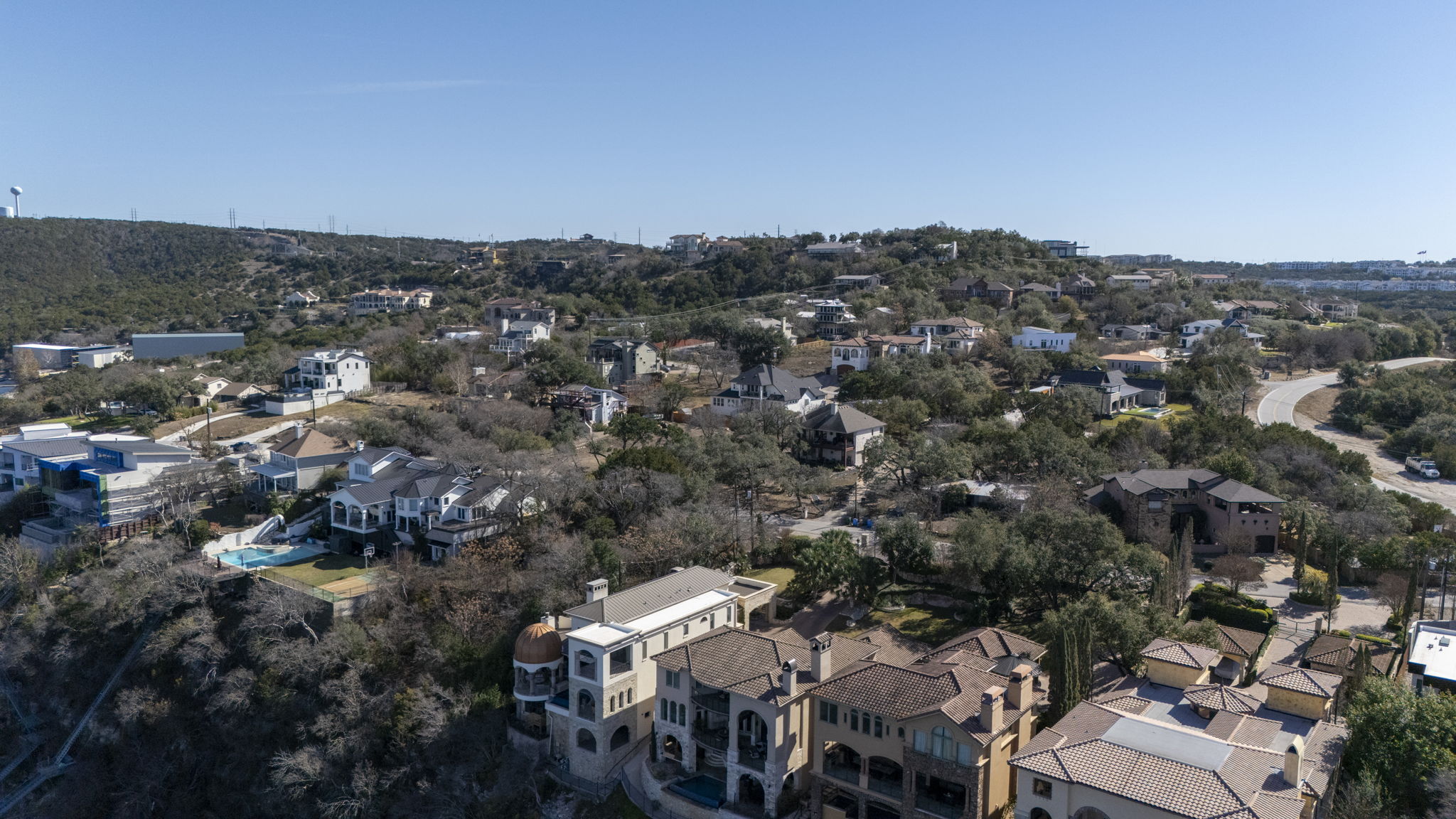 main property photo 17