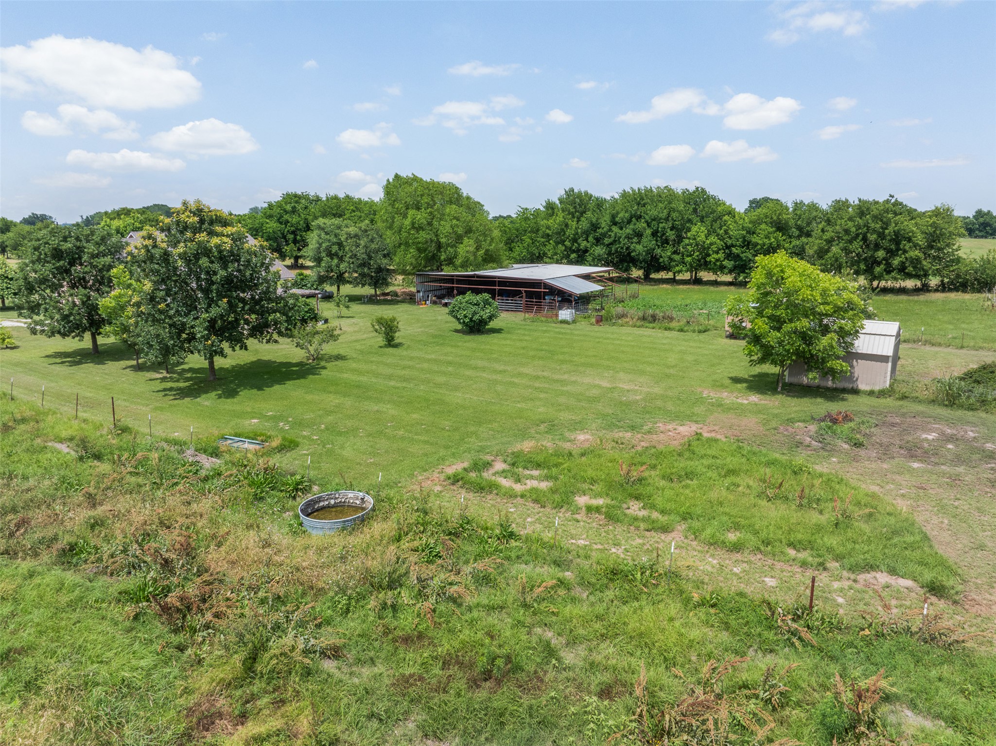 main property photo 23